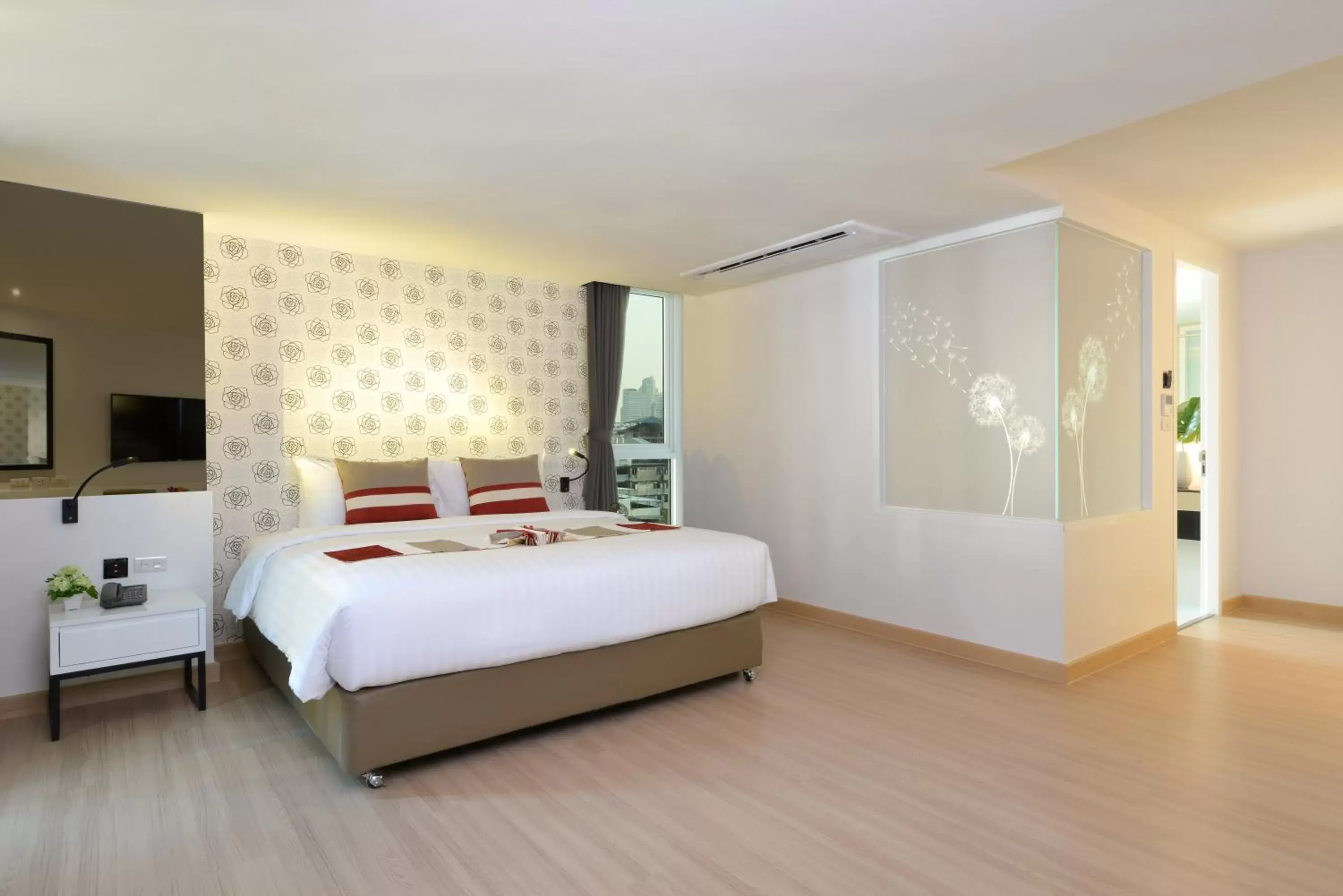 Premier Double or Twin Room in Le D'Tel Bangkok Premier Double or Twin Room in Le D'Tel Bangkok