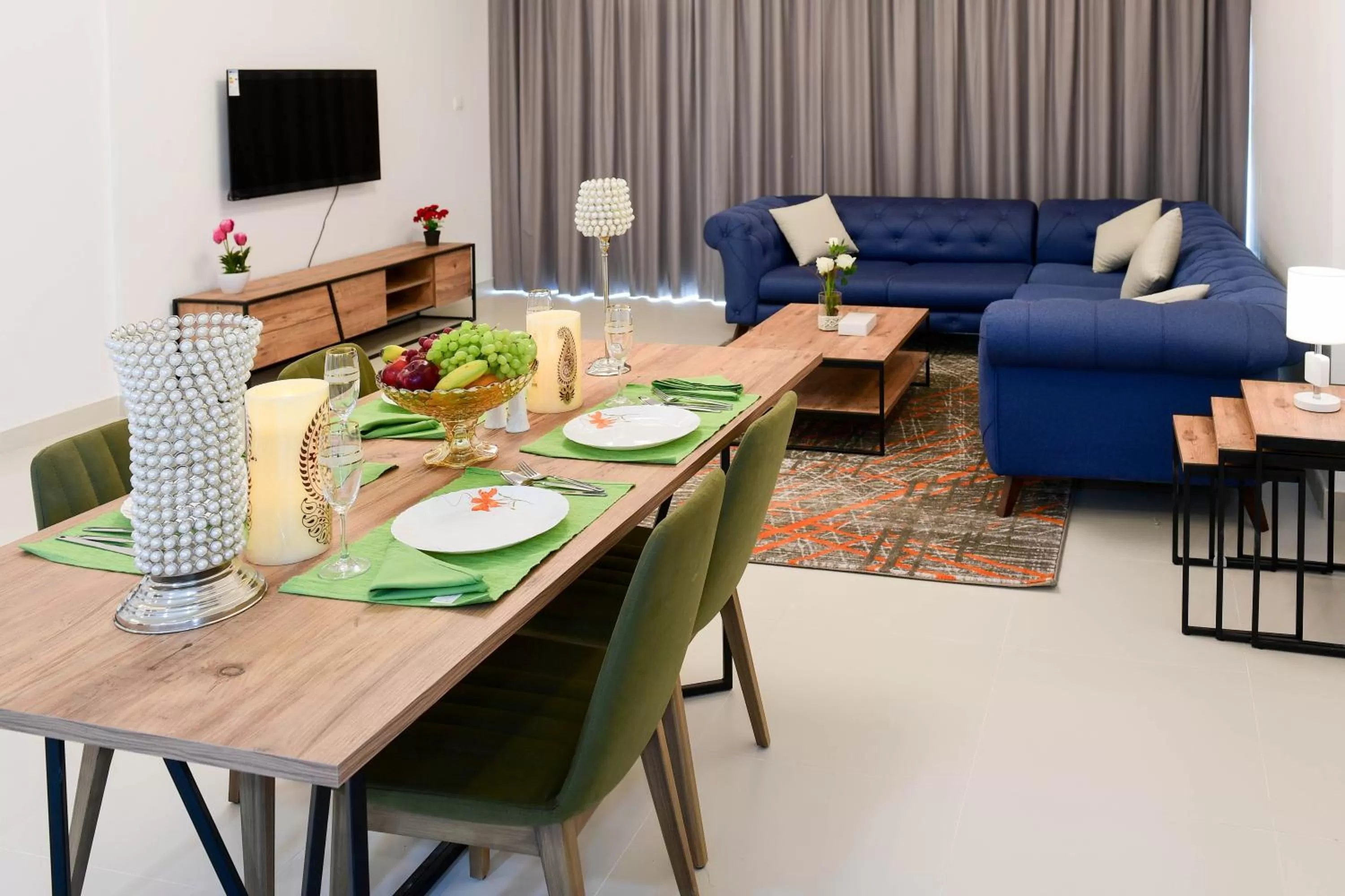 Dining Area in Noor Amwaj Hotel & Apartment