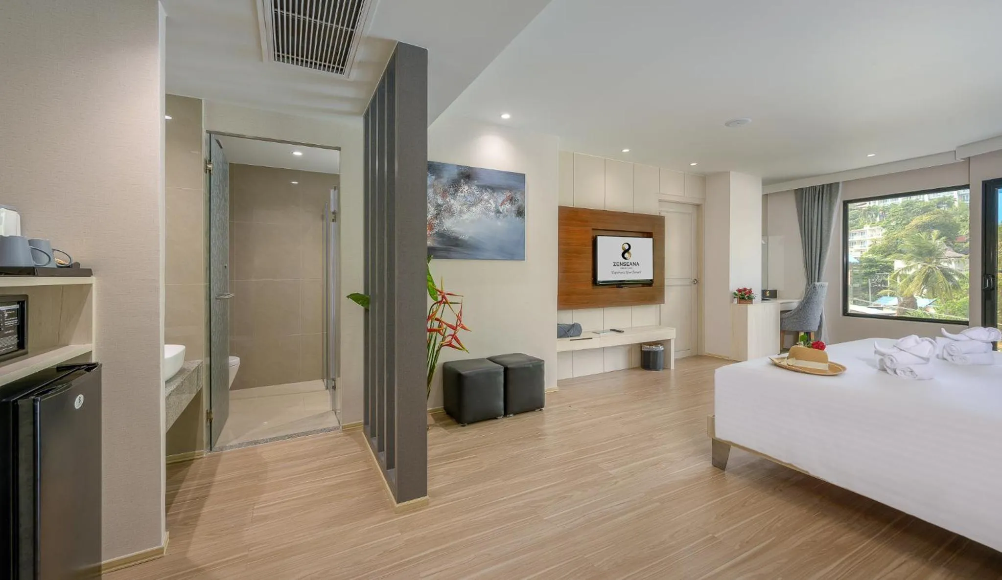 Photo of the whole room, Bed in Zenseana Resort & Spa - Patong, Phuket