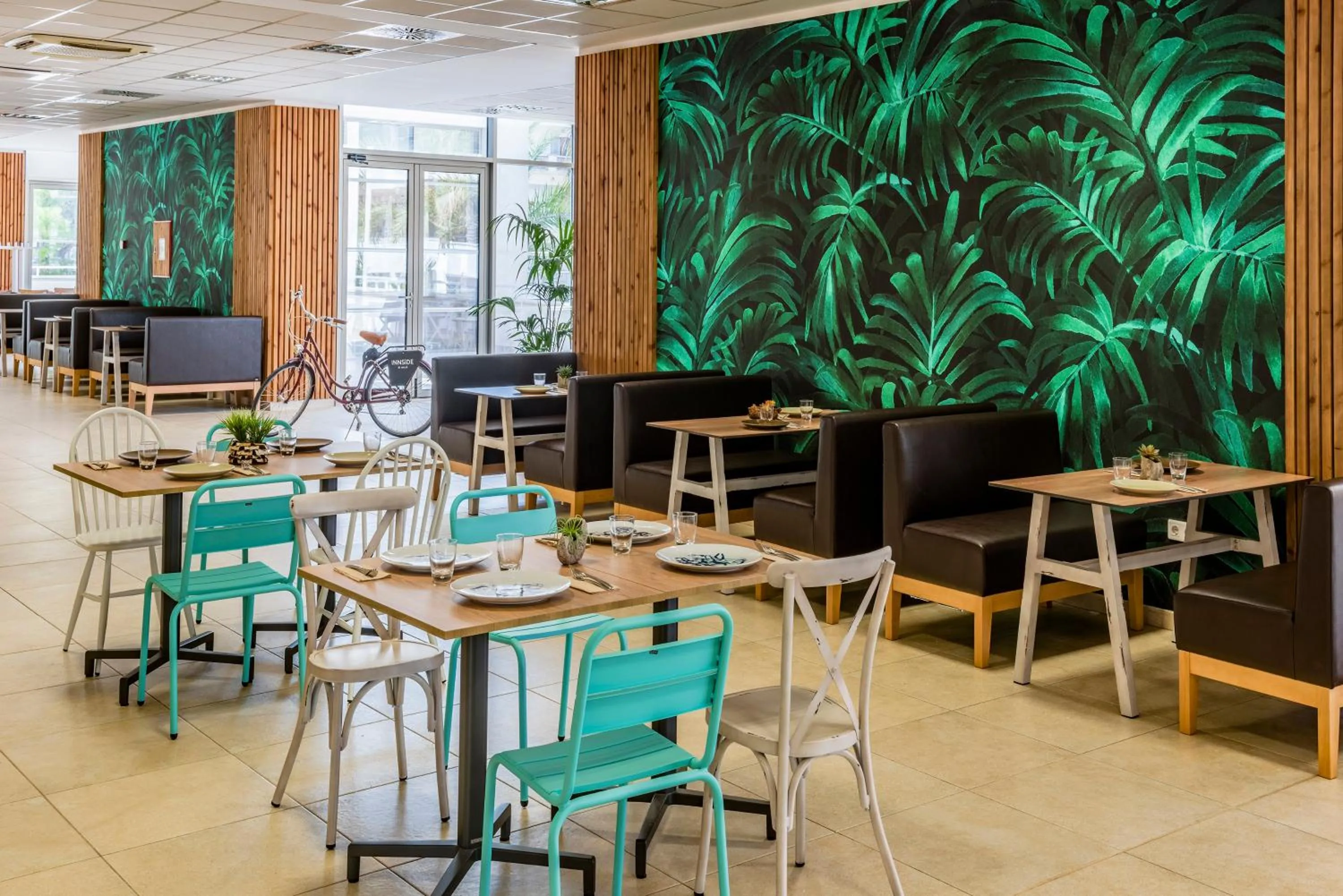 Restaurant/places to eat in INNSiDE by Meliá Alcudia