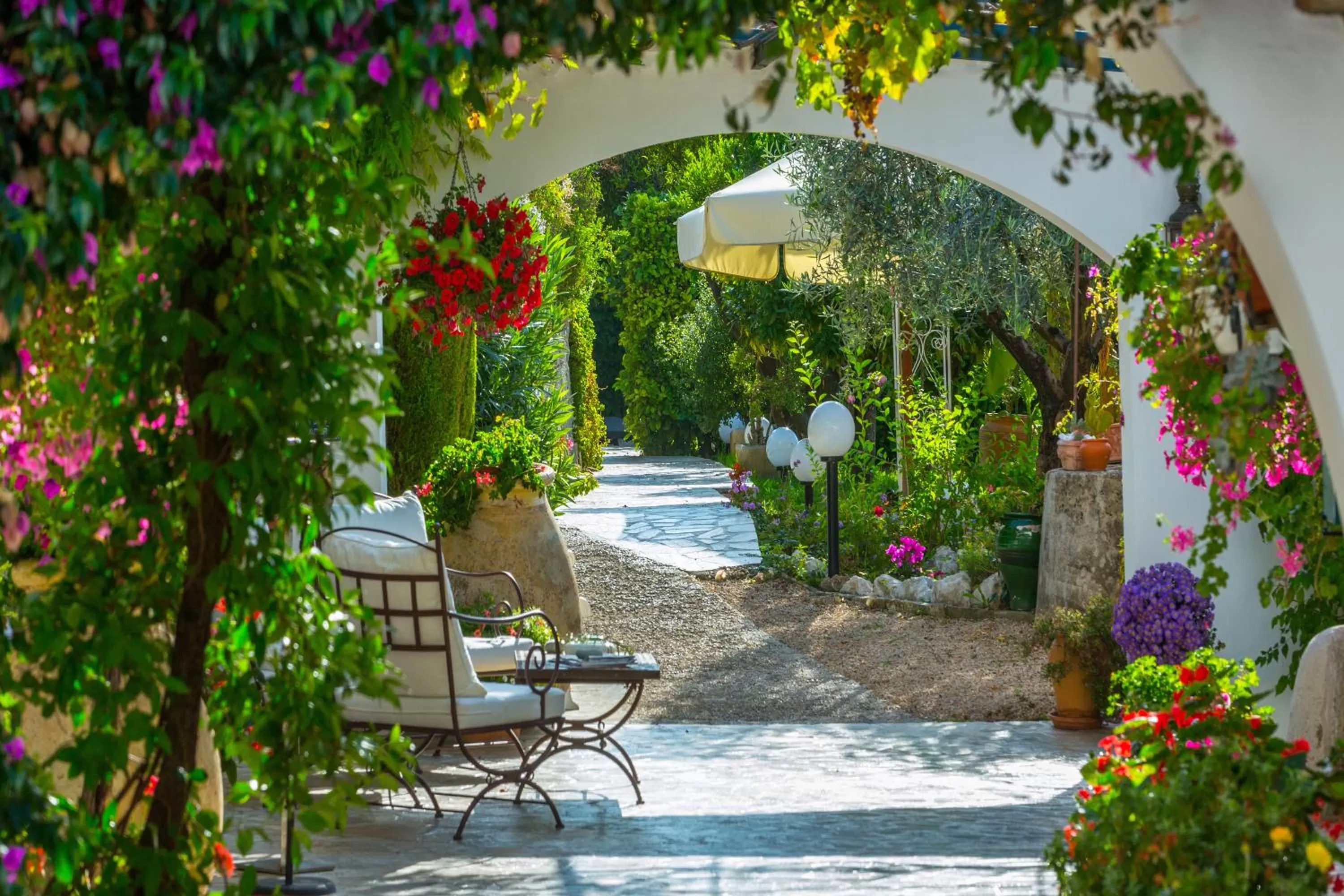 Facade/entrance in Le Hameau