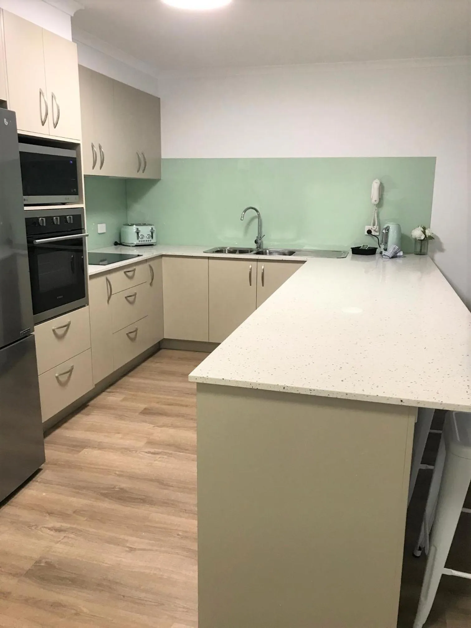 Kitchen or kitchenette in Sanctuary Beach Resort