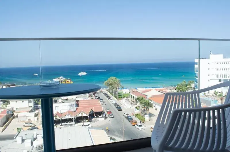 Junior Suite with Sea View in Mandali Hotel Junior Suite with Sea View in Mandali Hotel