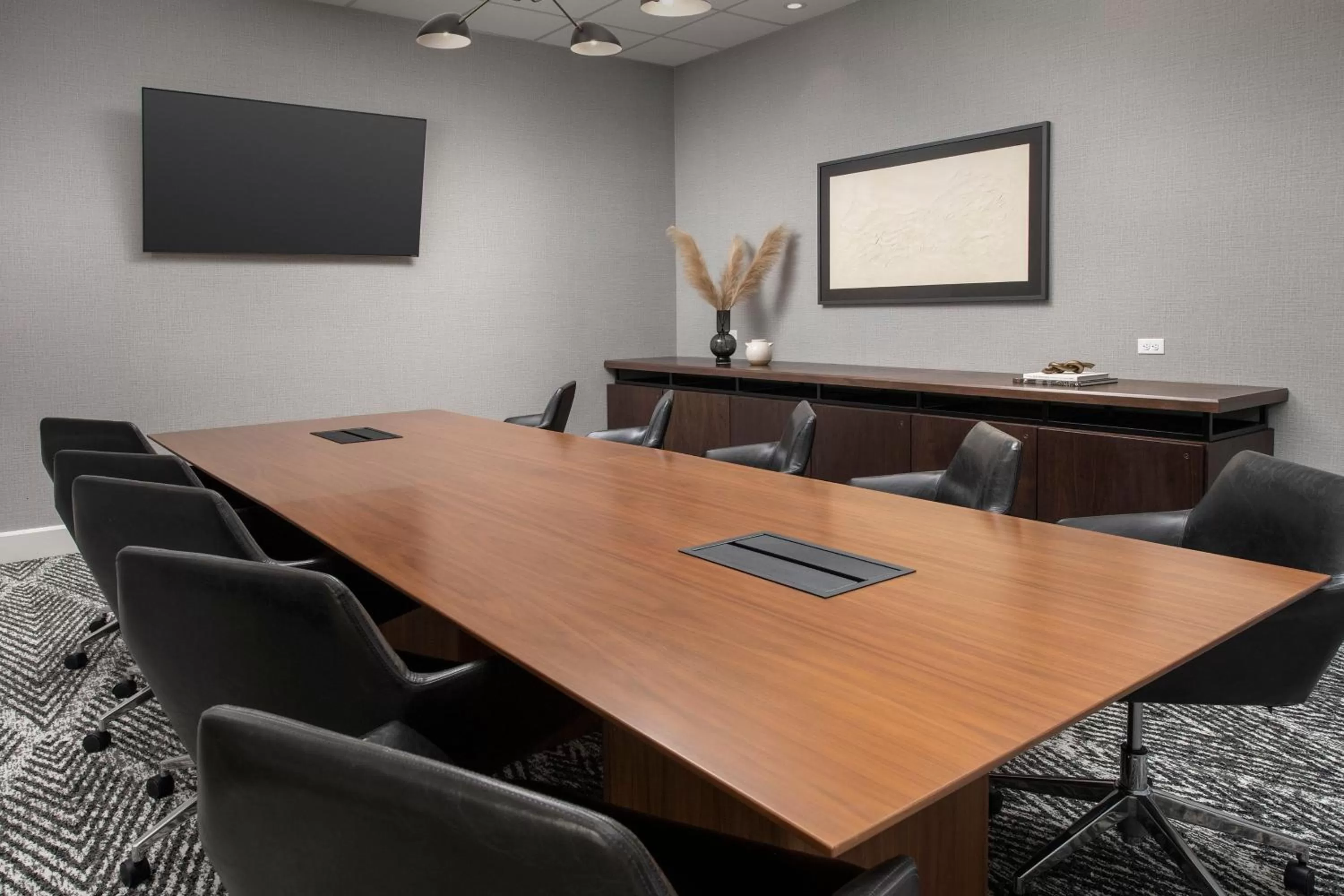 Meeting/conference room in Courtyard by Marriott Savannah Downtown - Historic District