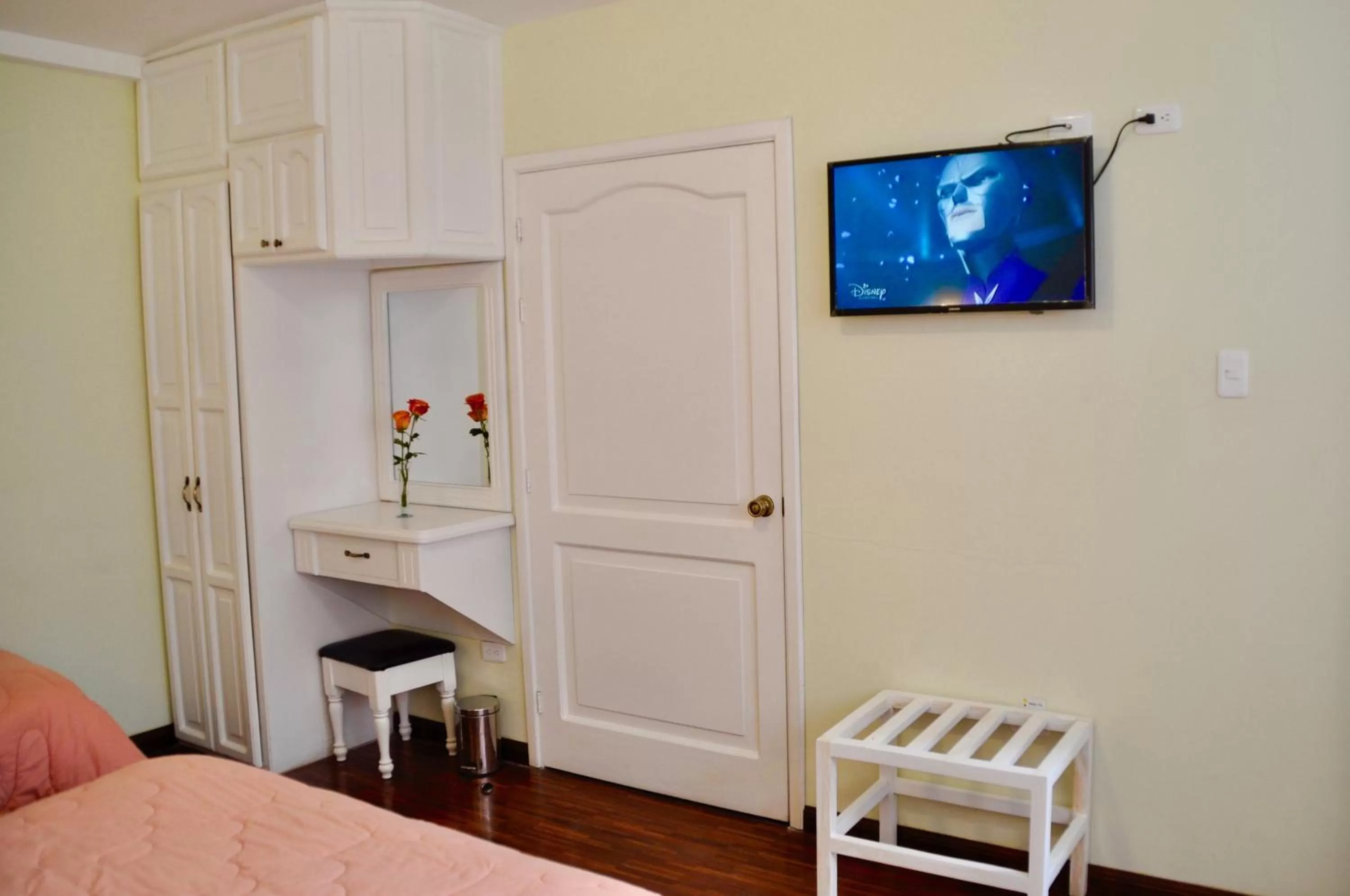 Photo of the whole room, TV/Entertainment Center in Hotel Europa