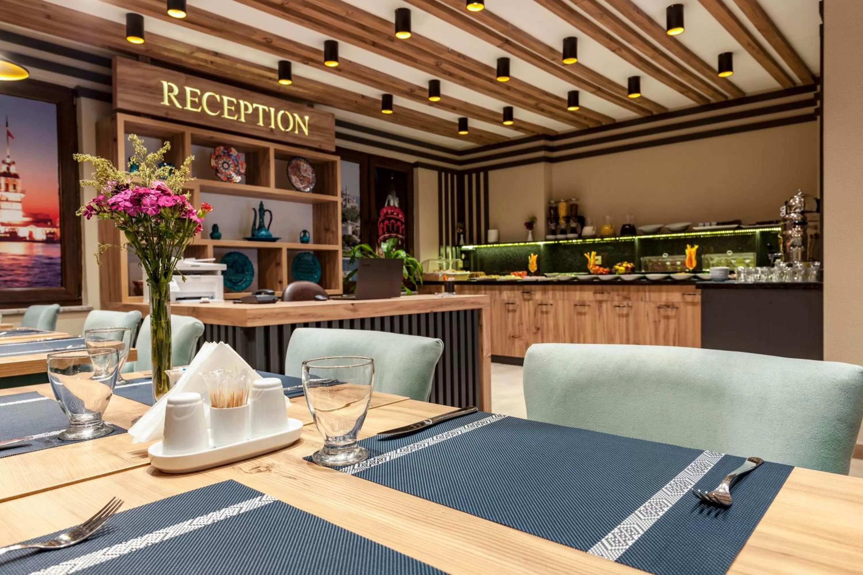 Lobby or reception in Kupeli Hotel