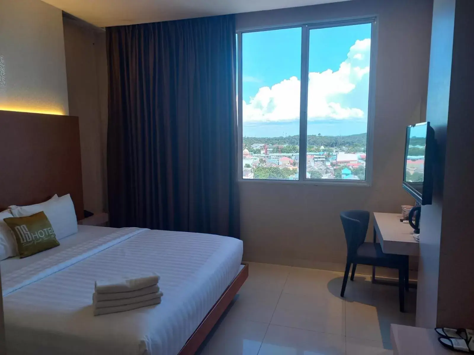 Deluxe Double Room in OS Hotel Airport Batam Deluxe Double Room in OS Hotel Airport Batam