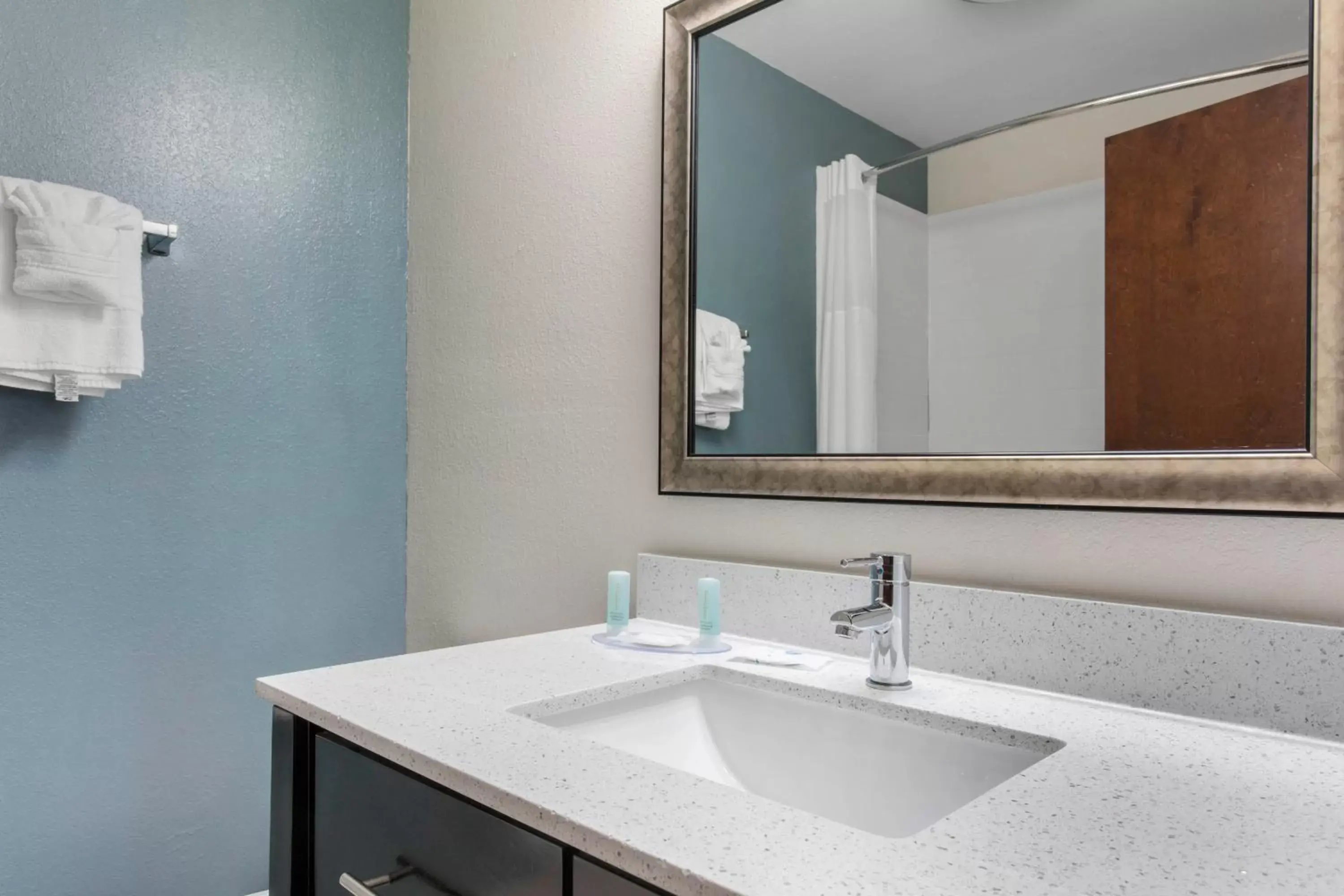 King Suite - Accessible/Non-Smoking in Sleep Inn King Suite - Accessible/Non-Smoking in Sleep Inn