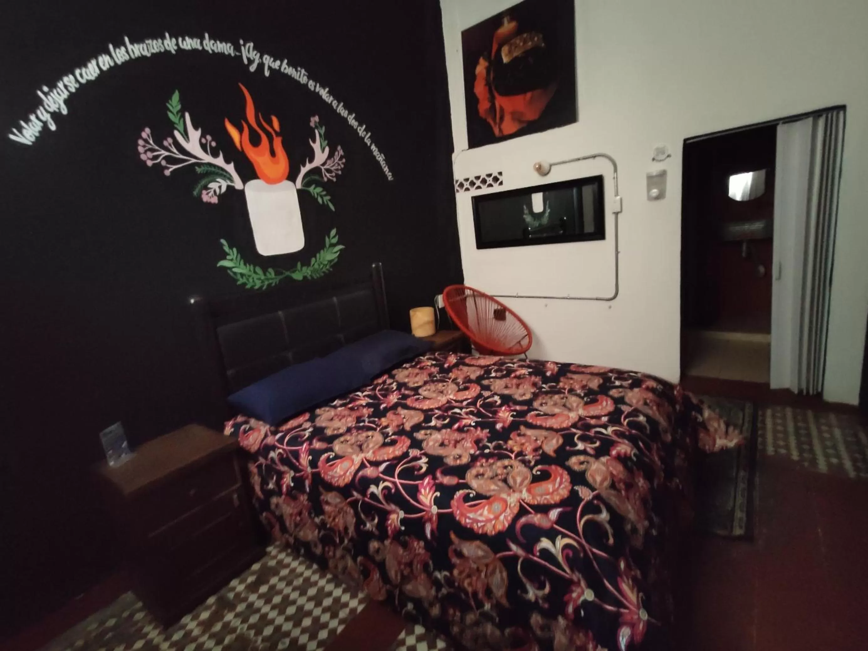 Bed in Chuchumbé Hotel Cultural, Restaurante & Café