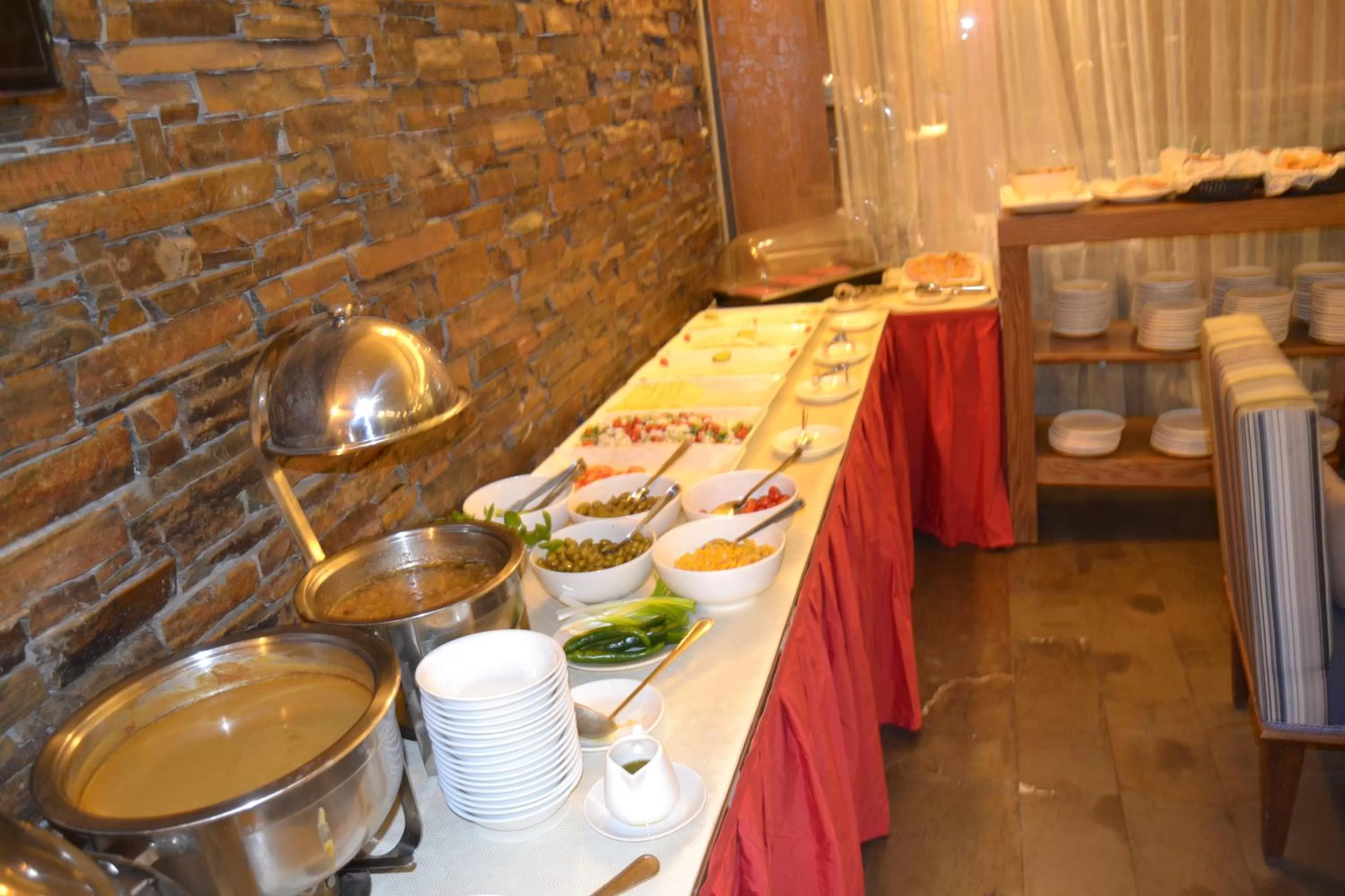 Food and drinks in The J Hotel & Spa