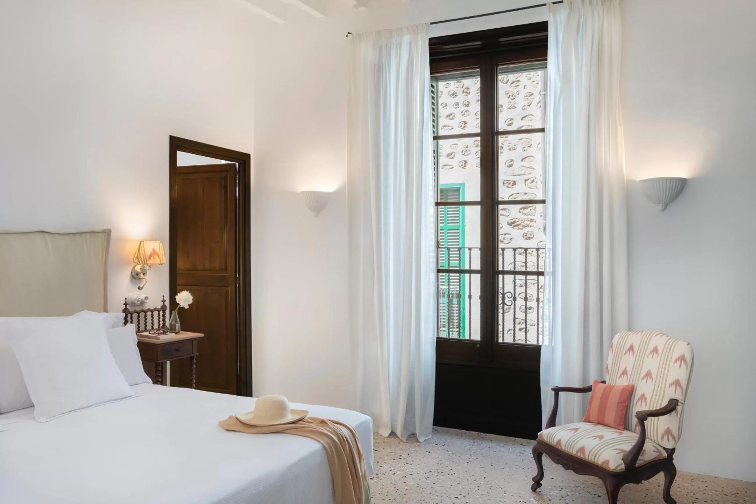 Bed in Ca'n Puig de Sòller