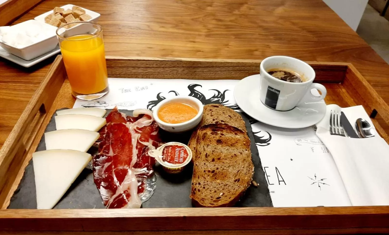 Food and drinks in Hotel Melibea by gaiarooms