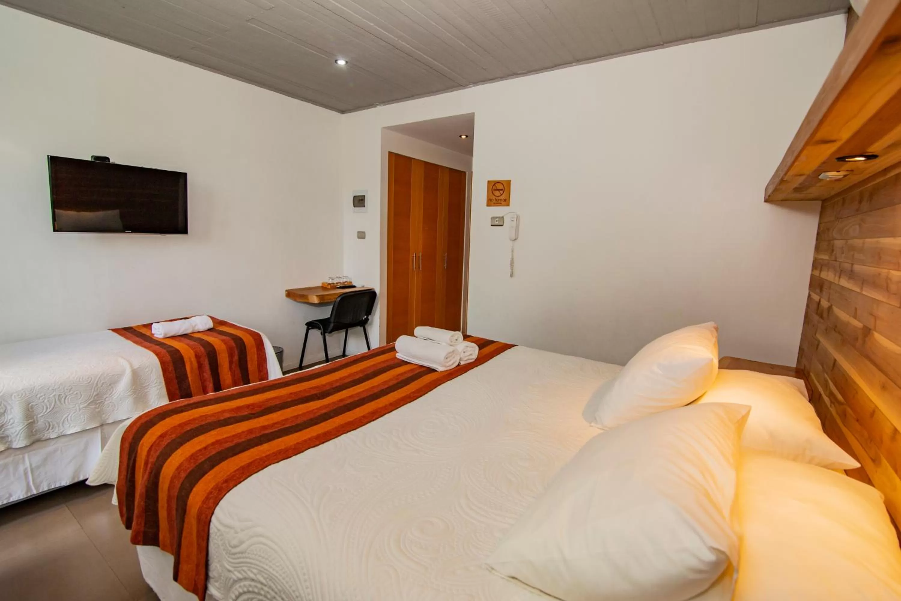 Bed in Hotel Cumbres del Sur