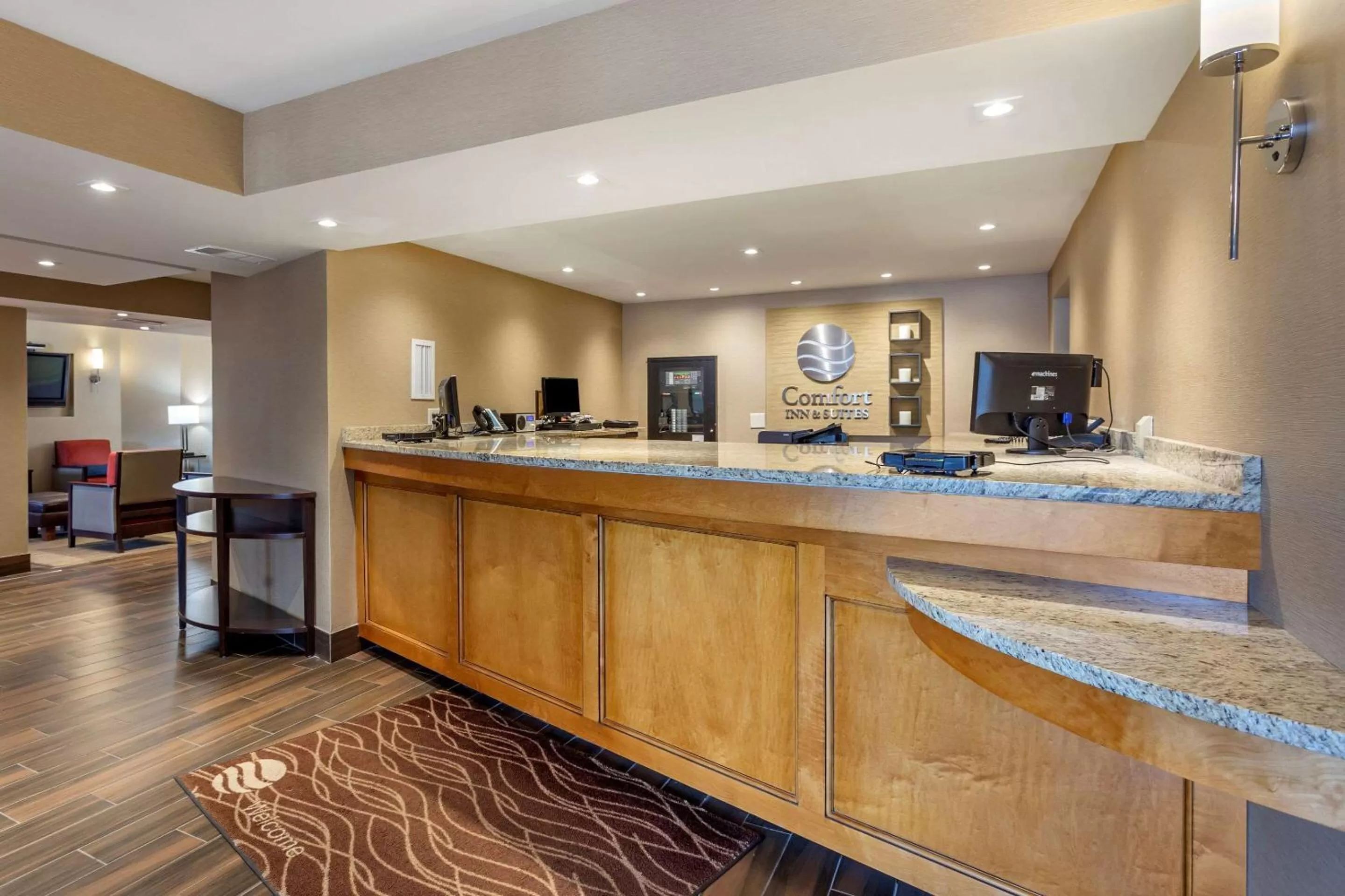 Lobby or reception in Comfort Inn & Suites Rochelle - DeKalb