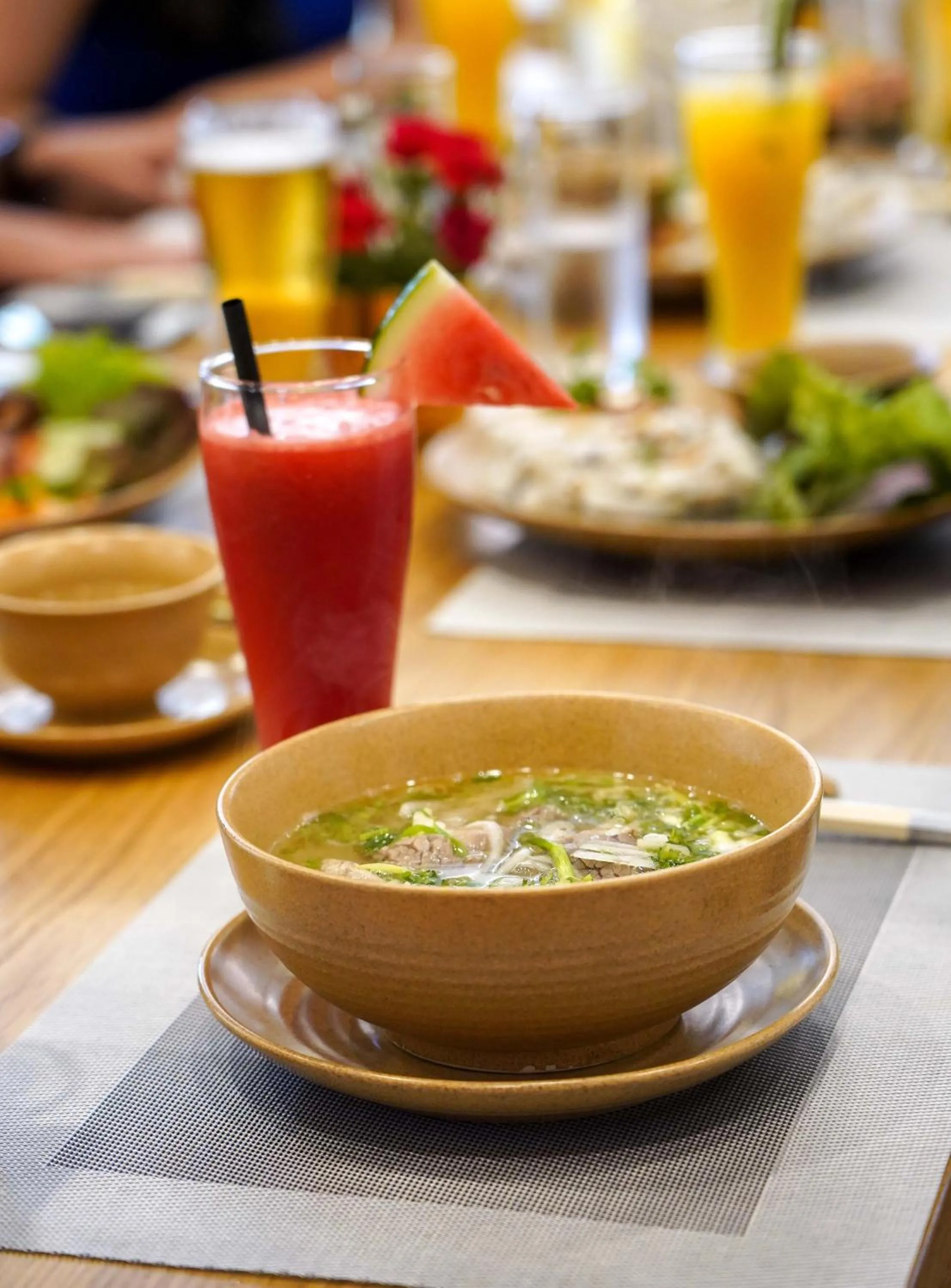 Restaurant/places to eat in Somerset West Point Hanoi