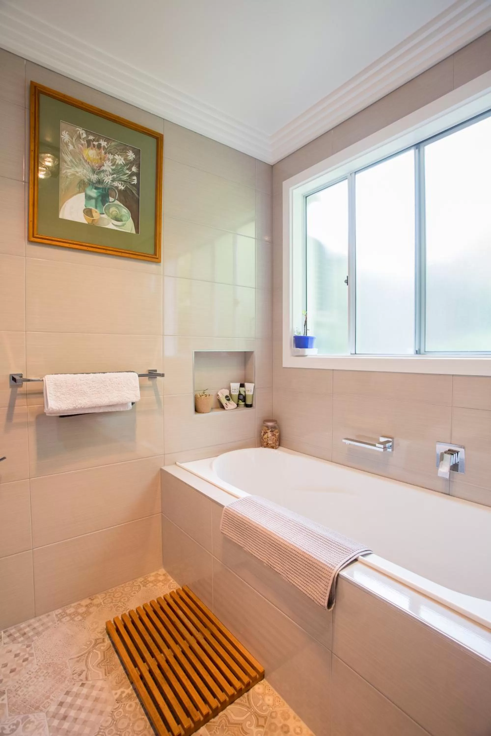 Bathroom in Armidale Cottage on Barney - House 2