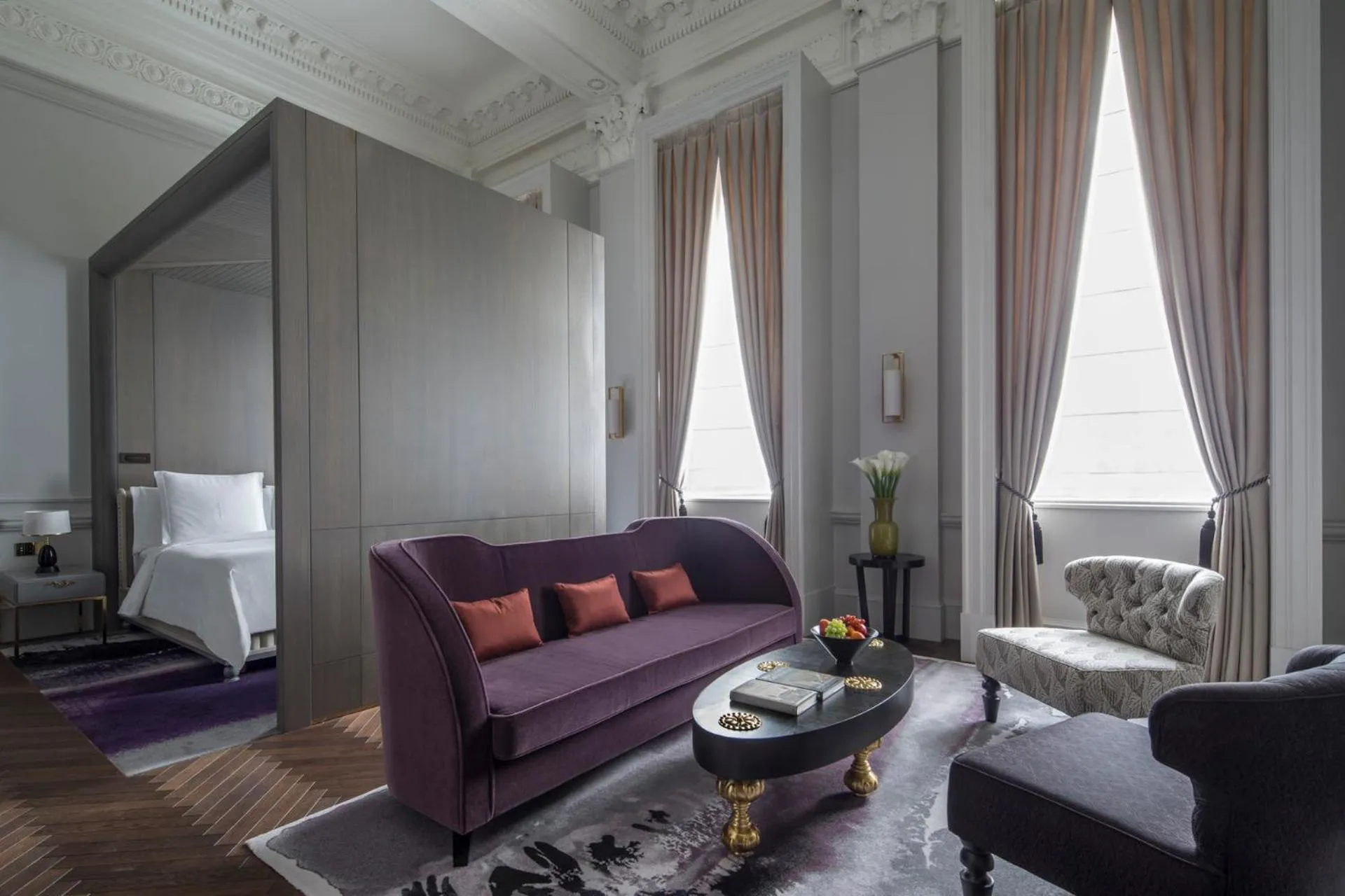 Bedroom in Four Seasons Hotel London at Tower Bridge