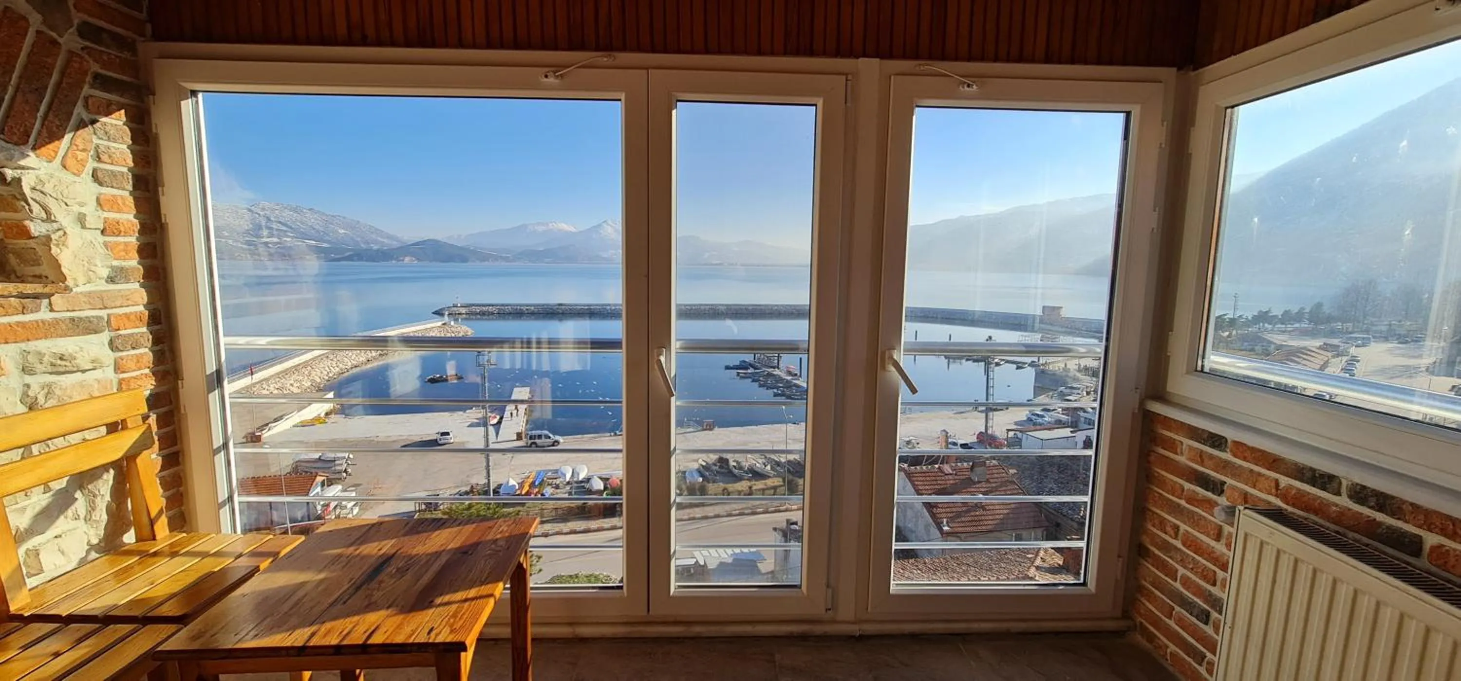 Lake view in Lale Pension