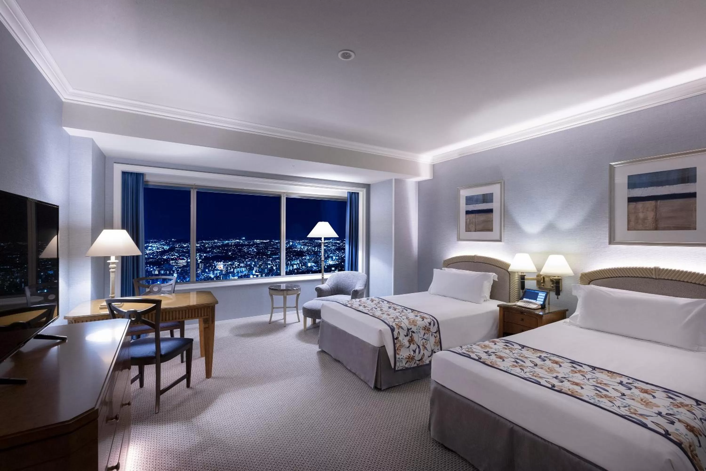 Yokohama Royal Park Hotel