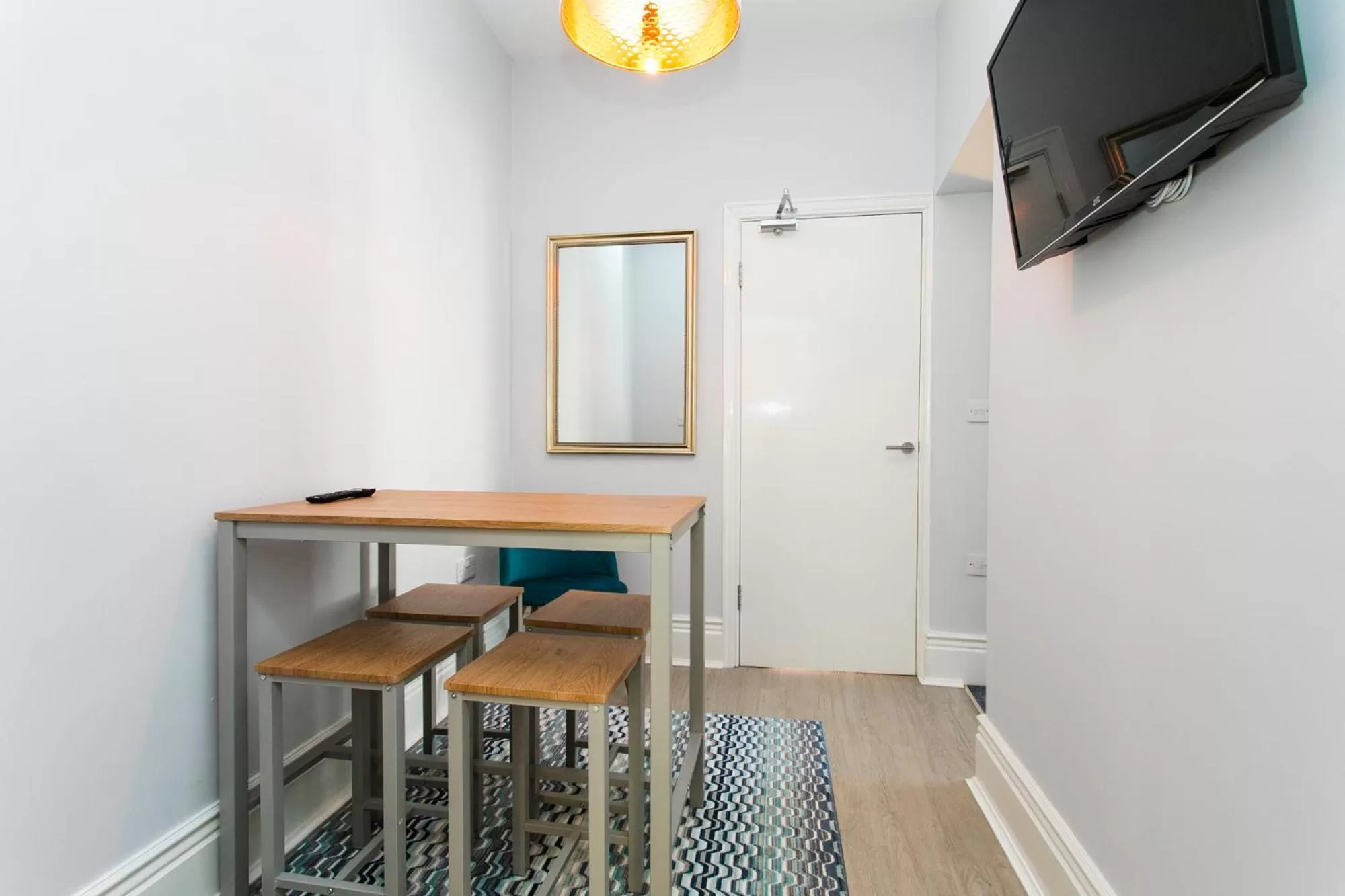 TV and multimedia in Stay Coastal