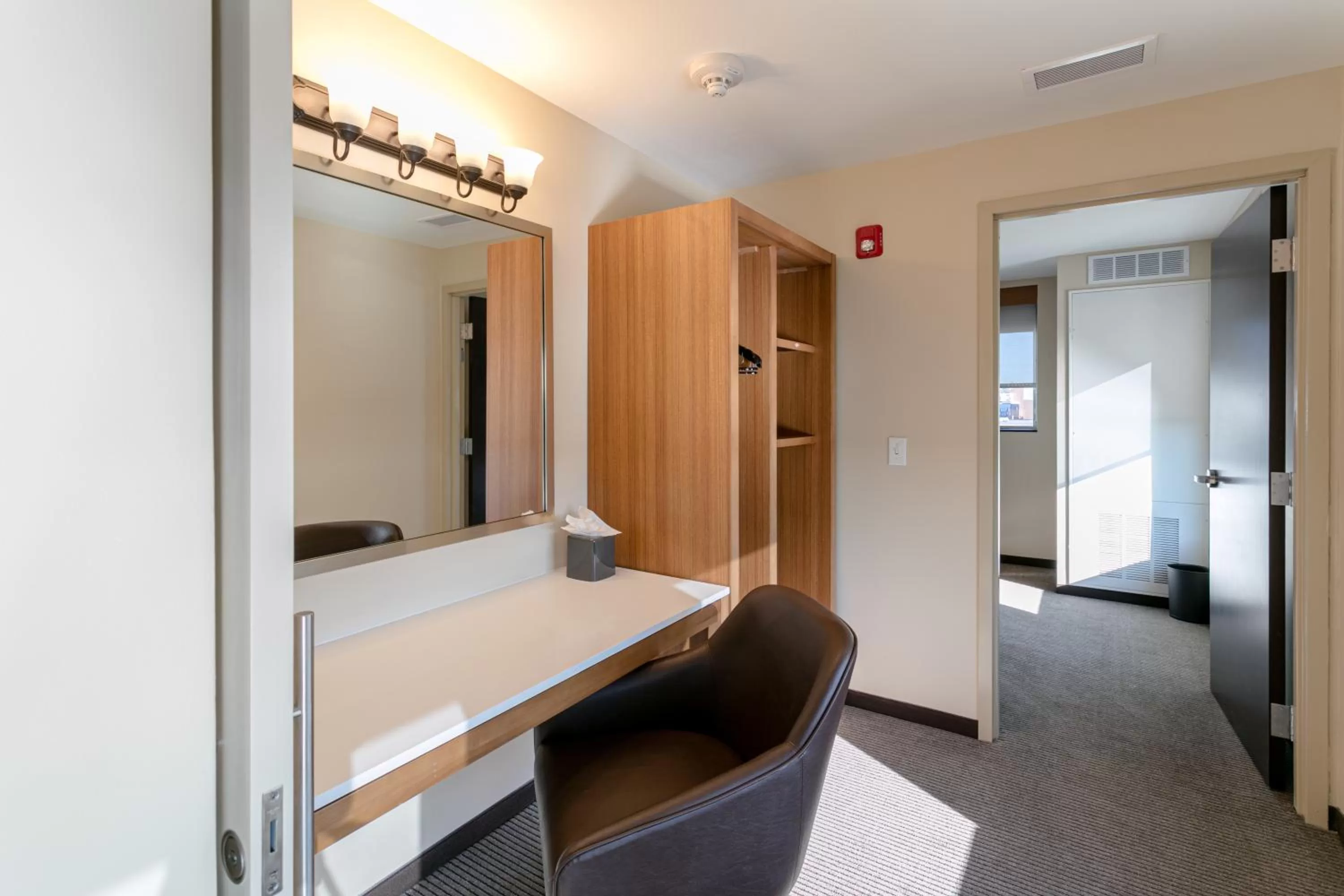Area and facilities, Bed in Hyatt Place Wilmington Riverfront