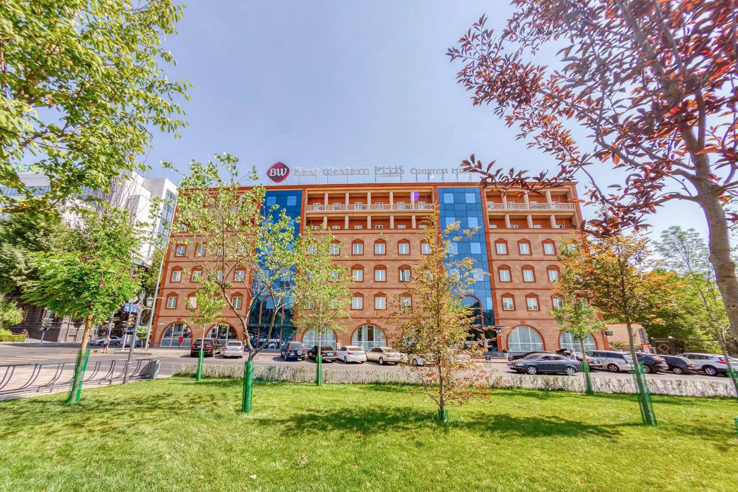 Property building in Best Western Plus Congress Hotel Yerevan