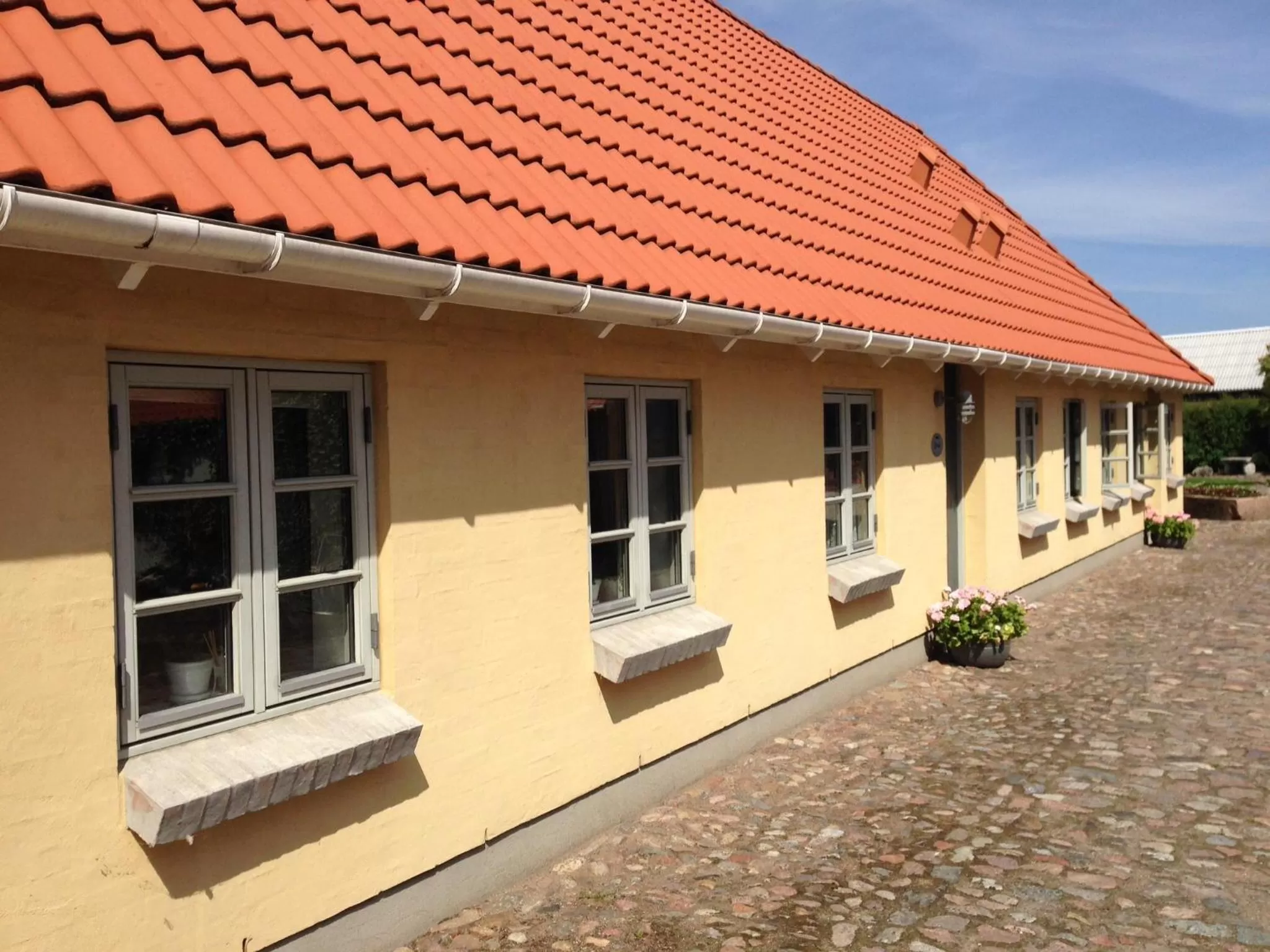Facade/entrance, Property Building in Birkende Bed and Breakfast