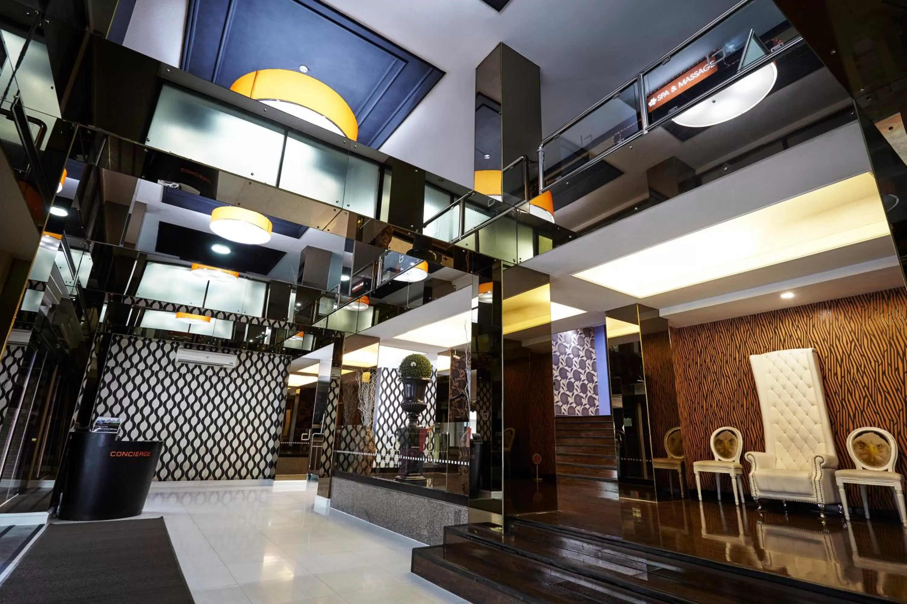 Lobby or reception in Baiyoke Boutique Hotel