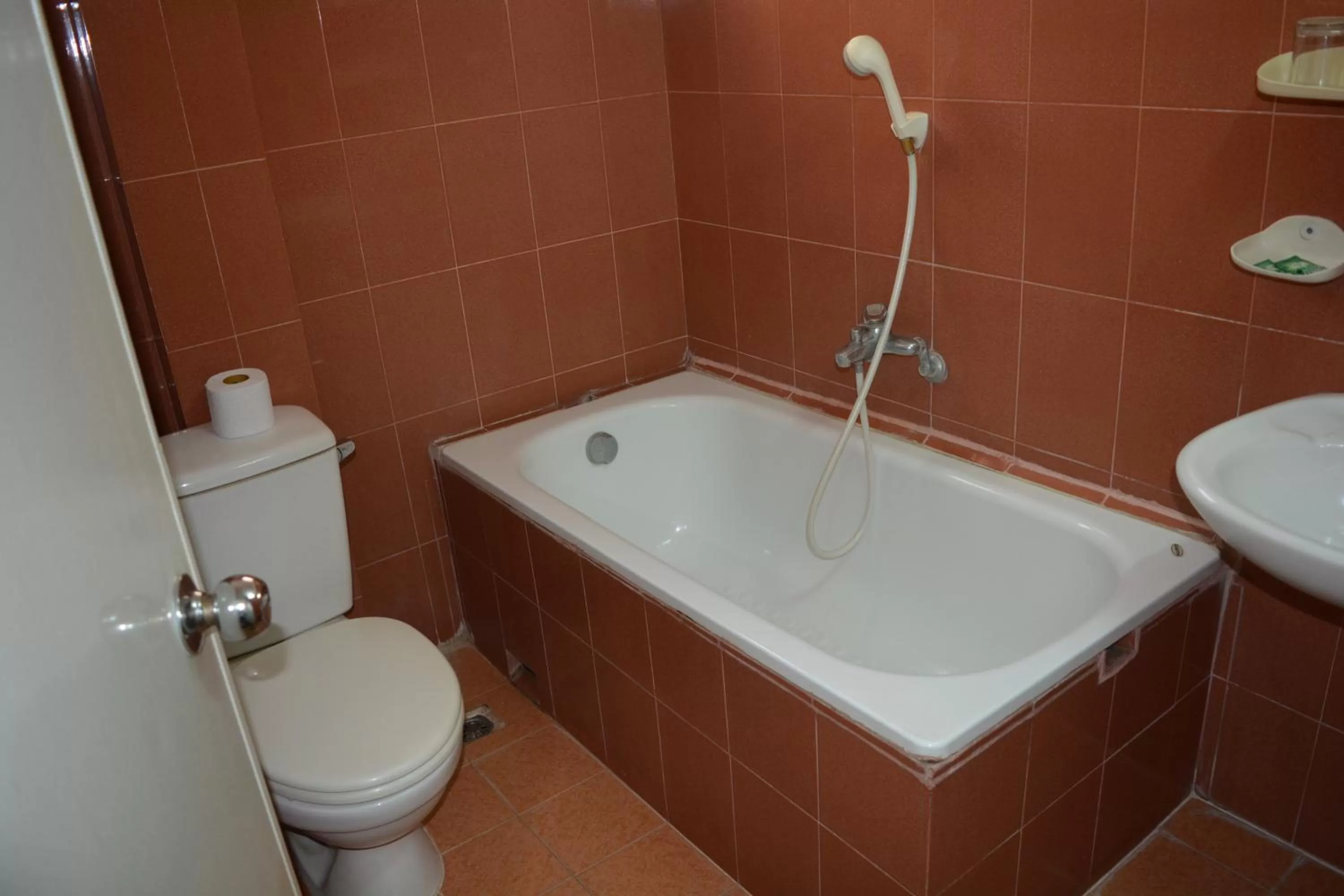 Bathroom in Hoang Cuong Hotel