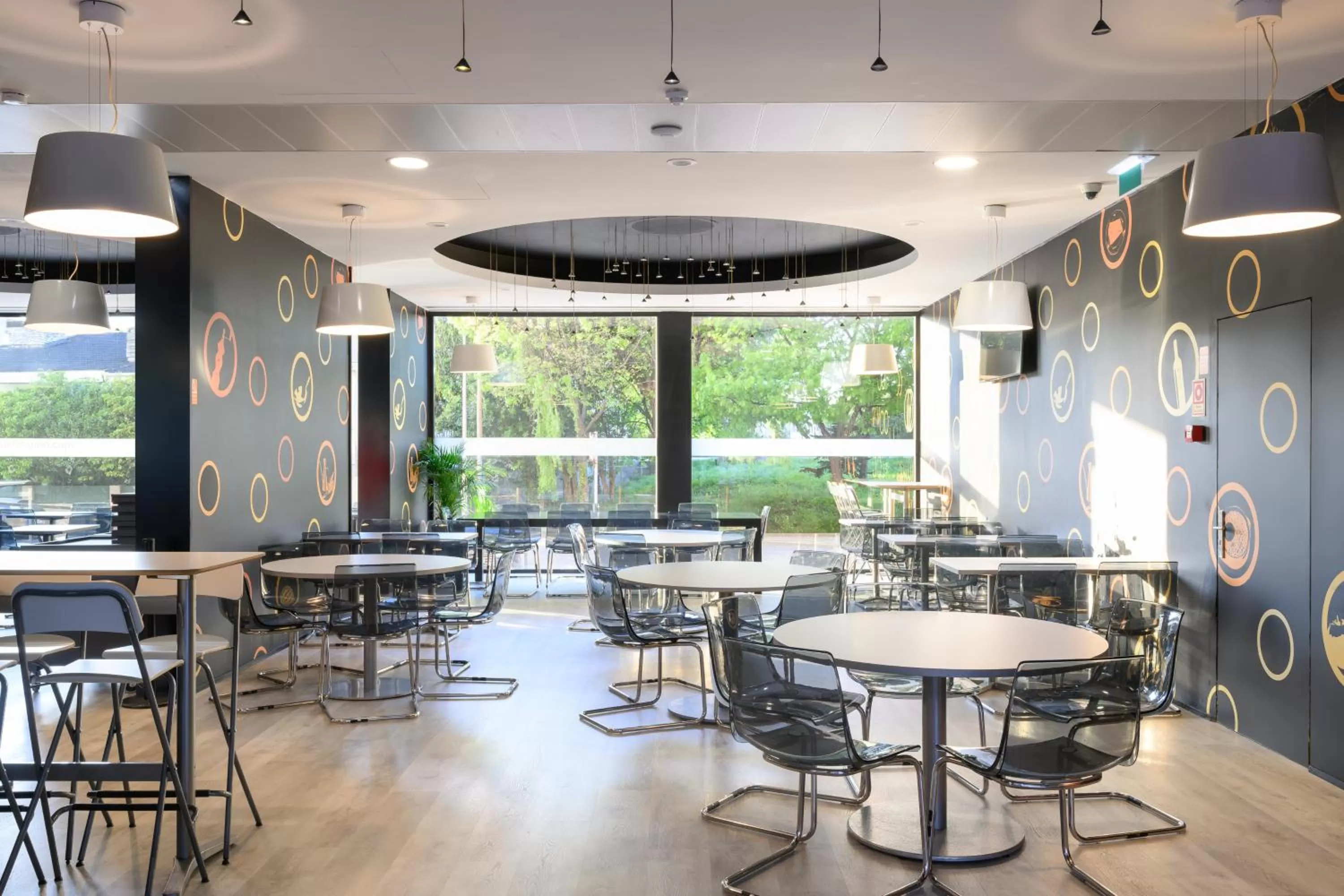 Restaurant/places to eat in Star Inn Porto