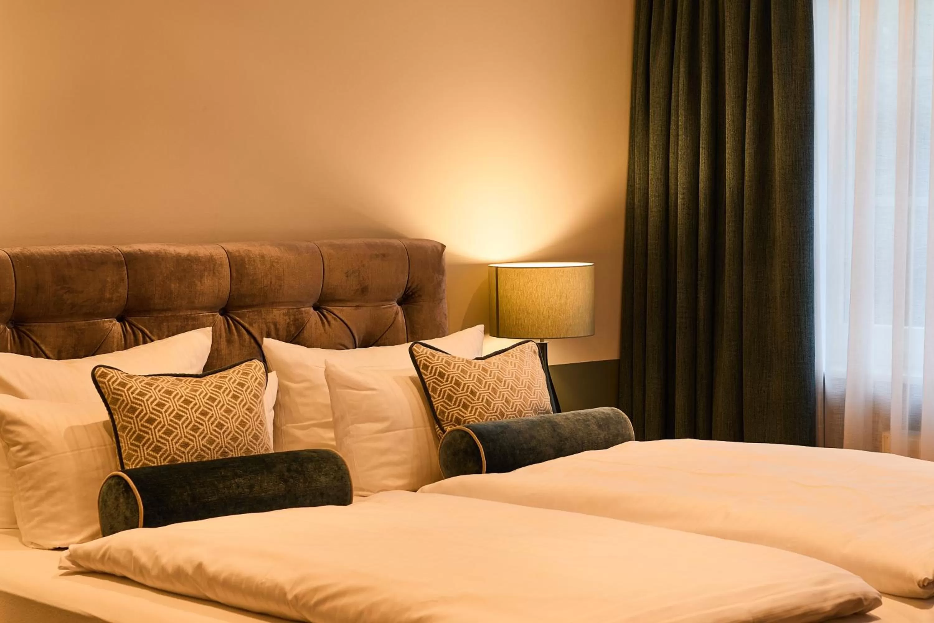 Bed in Fuchsbau Romantik Hotel & SPA Restaurant & FOX Bar