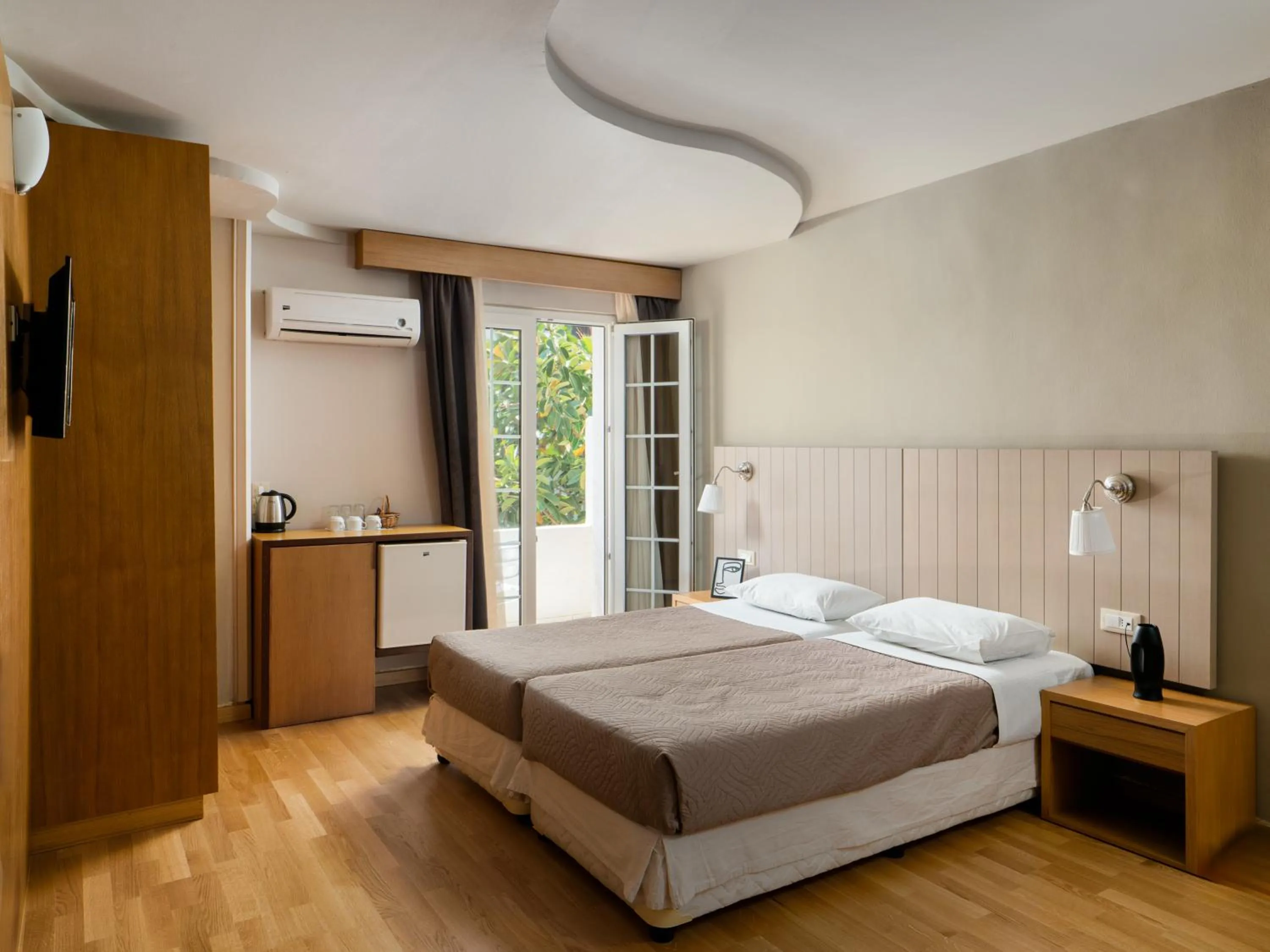 Bed in El Greco Hotel