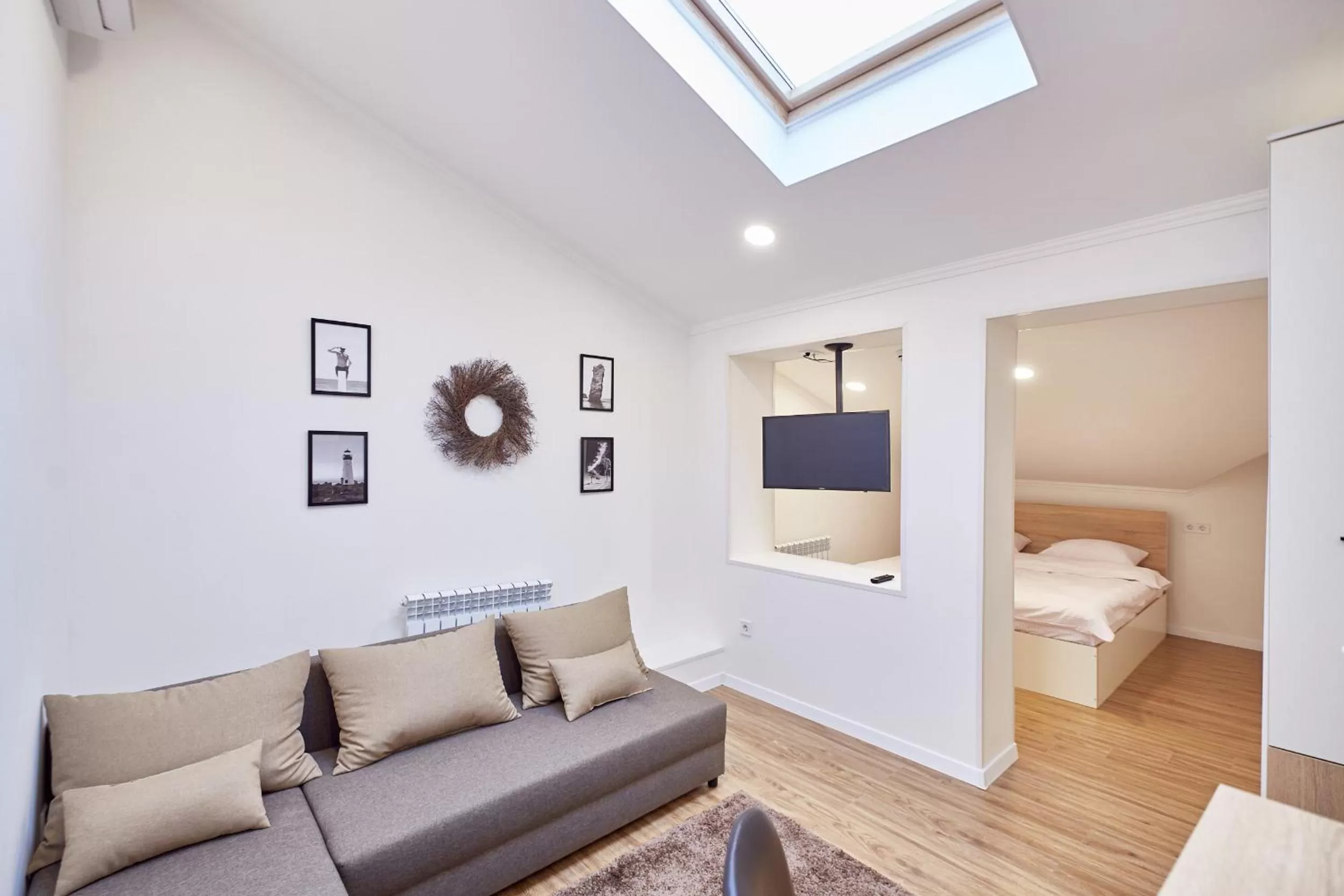 TV and multimedia, Bed in Nordian