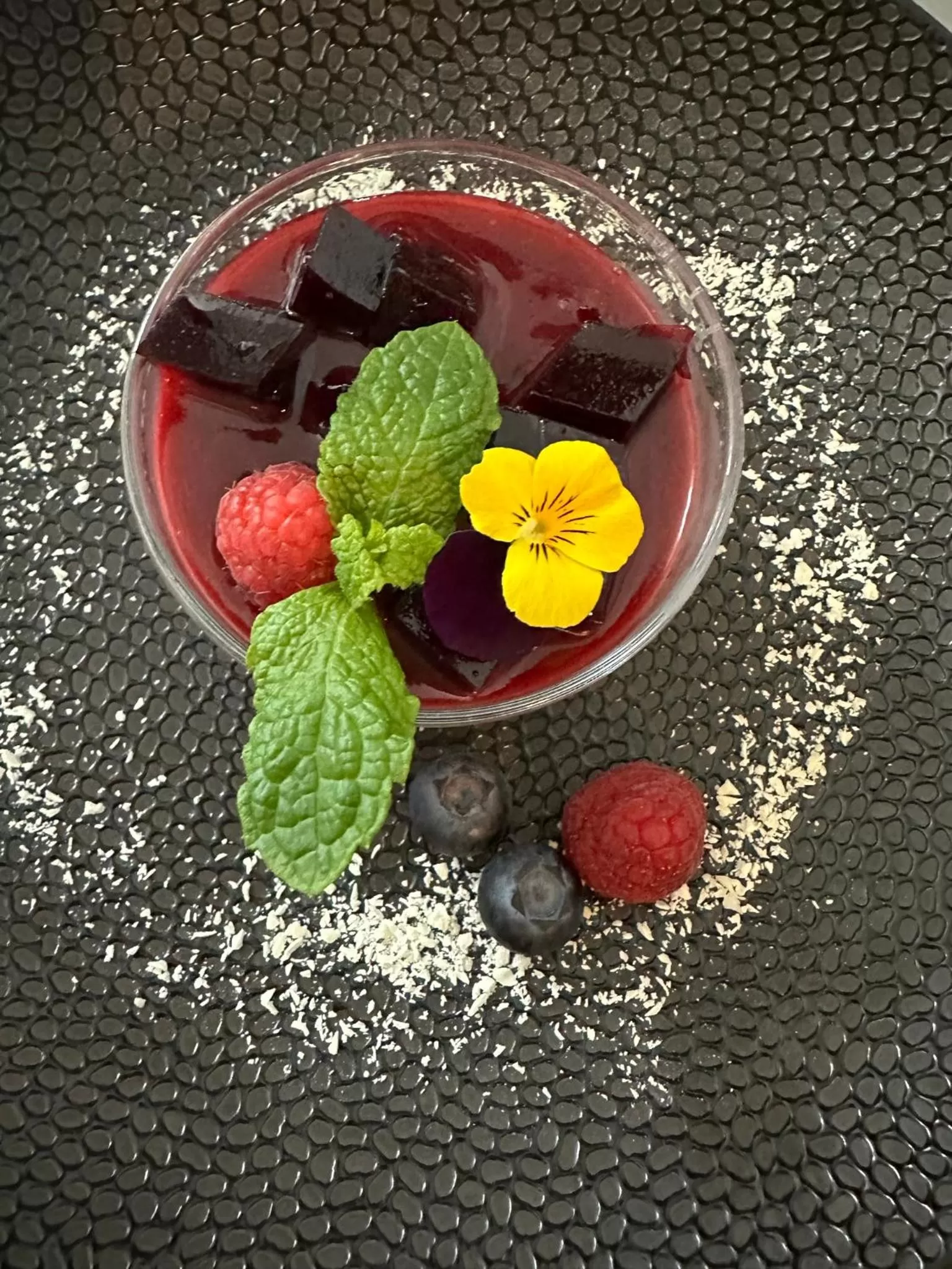 Restaurant/places to eat in Hotel Falko