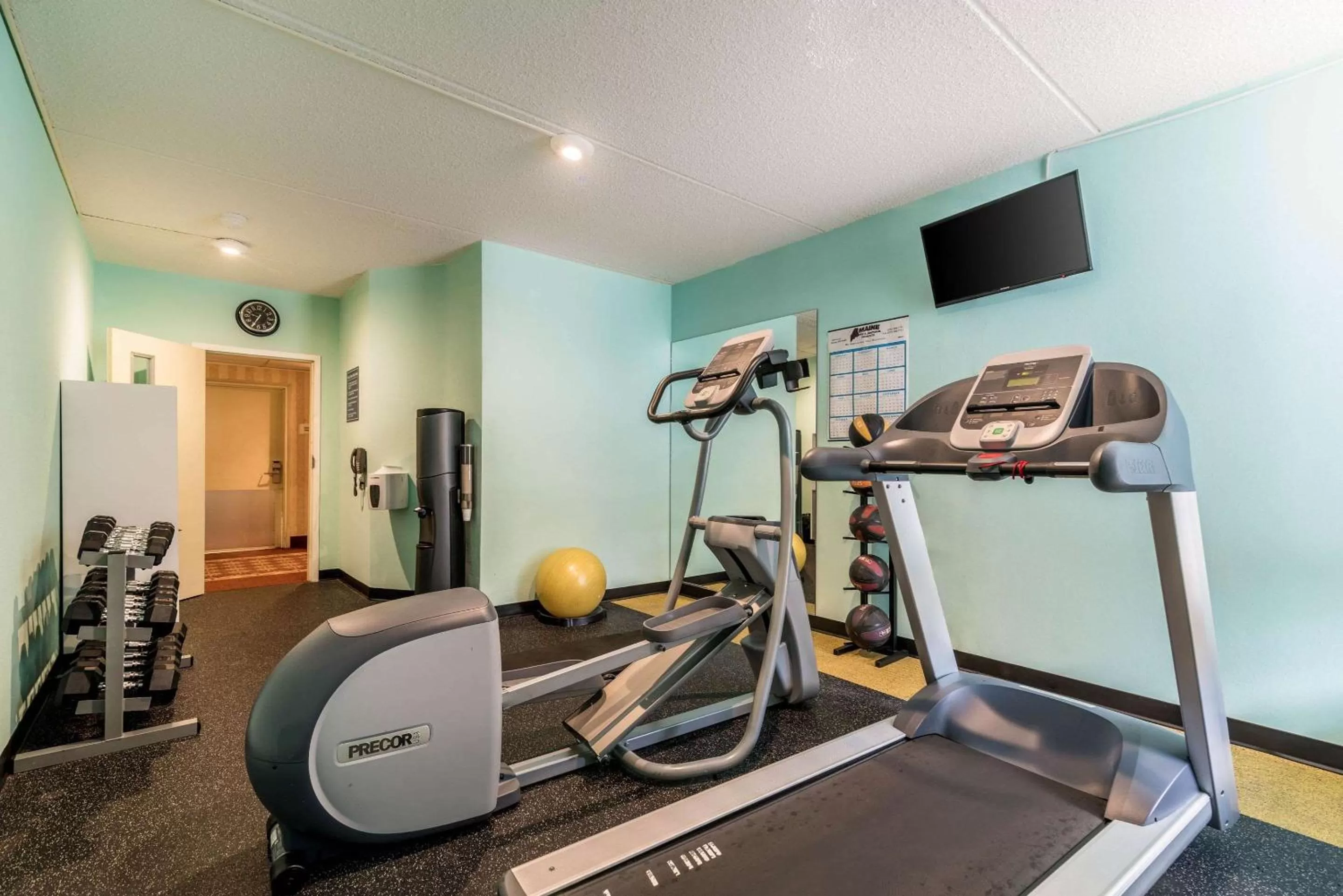 Fitness centre/facilities in Quality Inn Bangor Airport