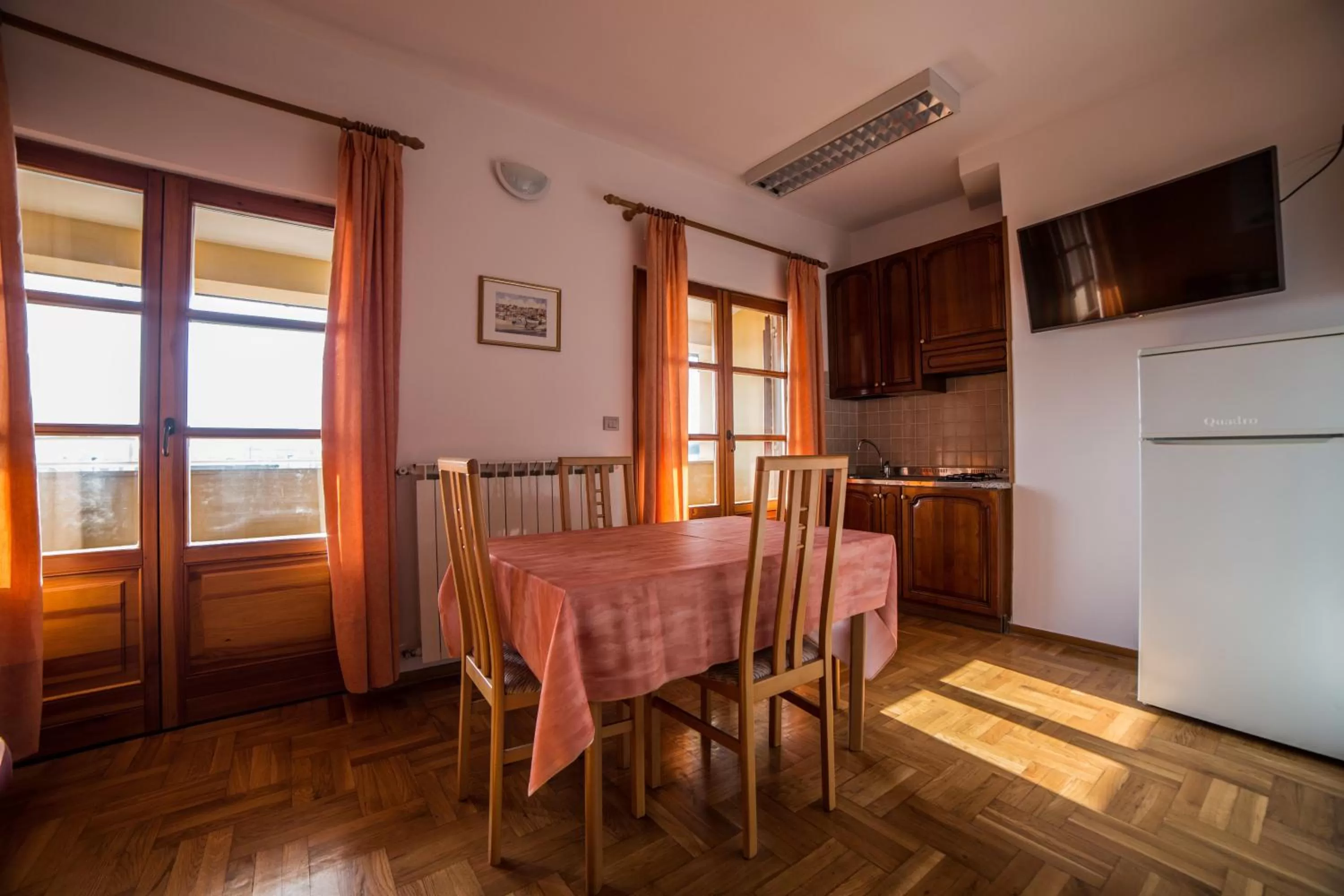 Dining Area in B@B Valbruna