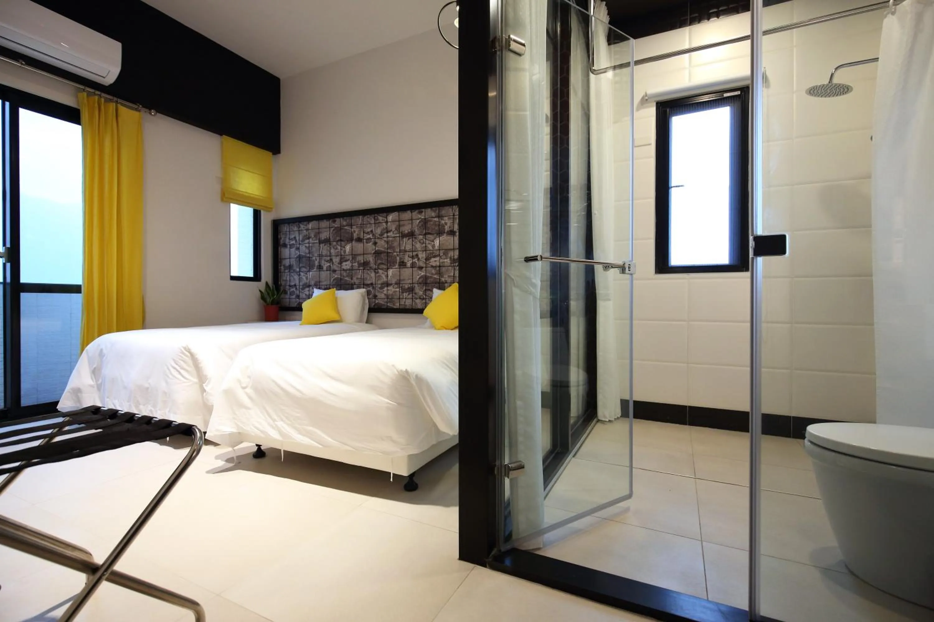 指南針民宿2178 & 工殿民宿2182