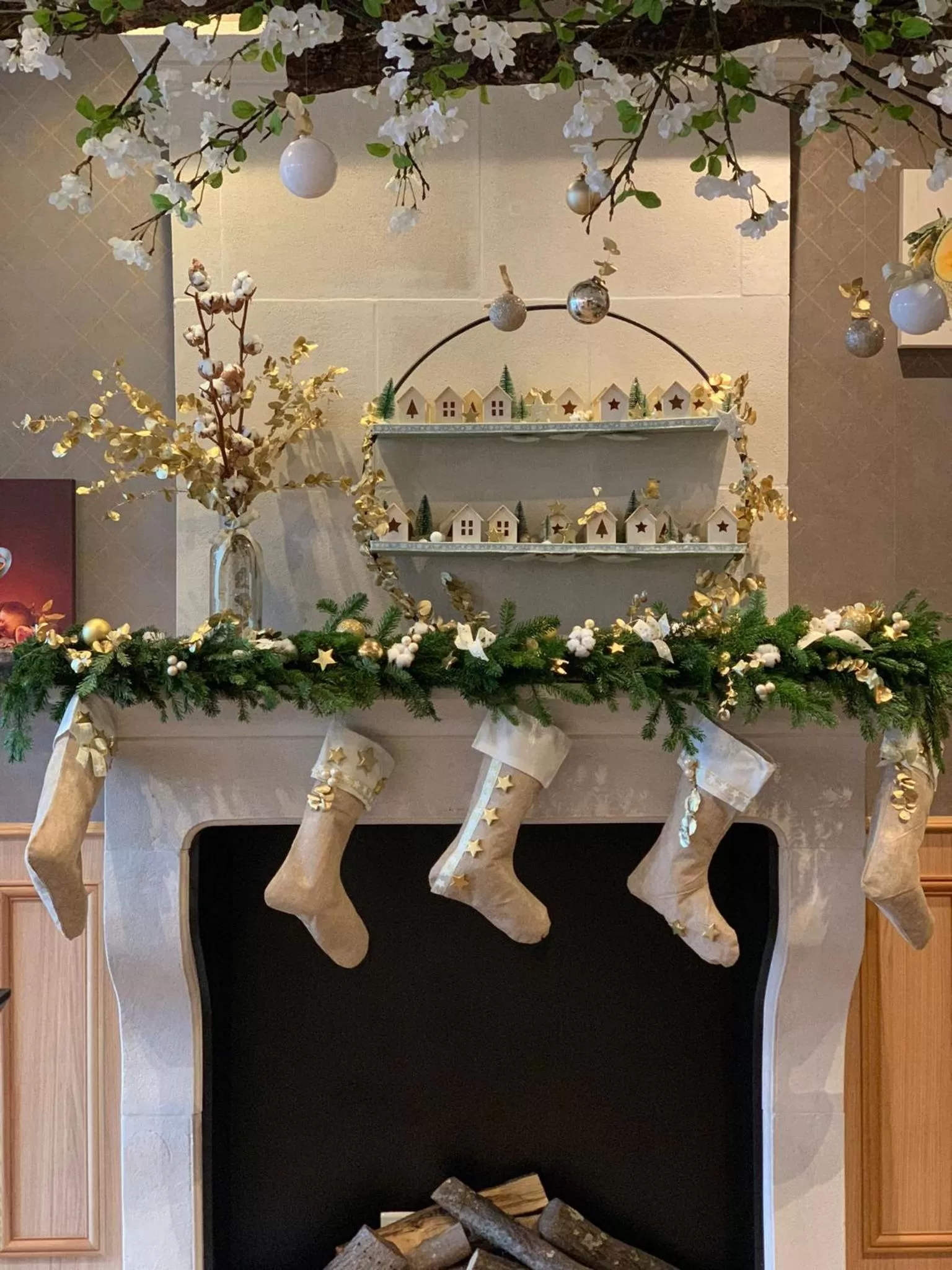 Restaurant/places to eat in Dream Castle Hotel Marne La Vallee