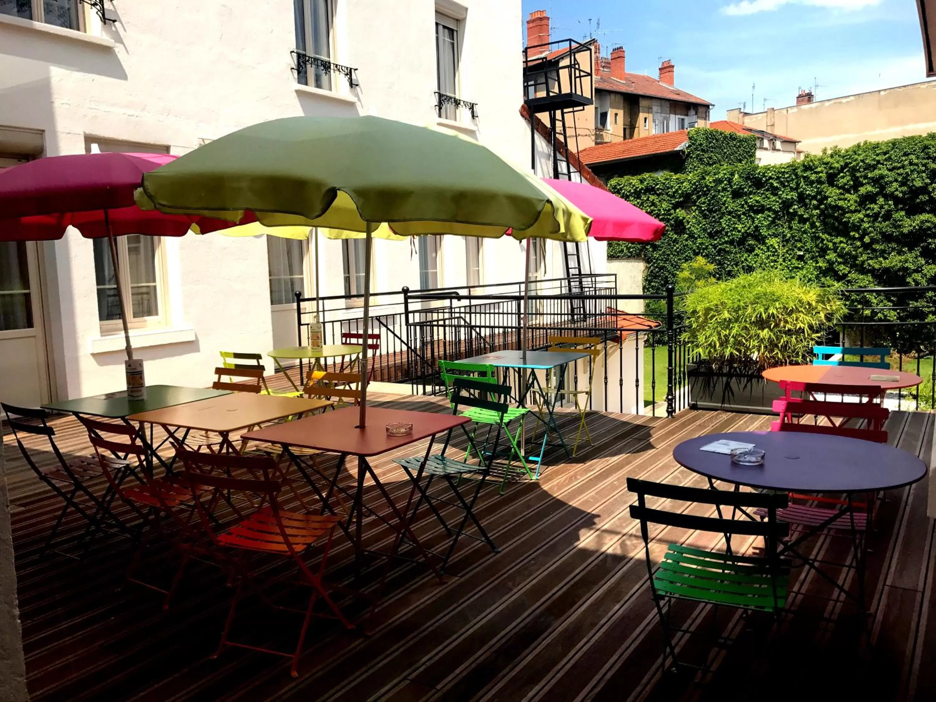 Balcony/Terrace in ibis Styles Roanne Centre Gare