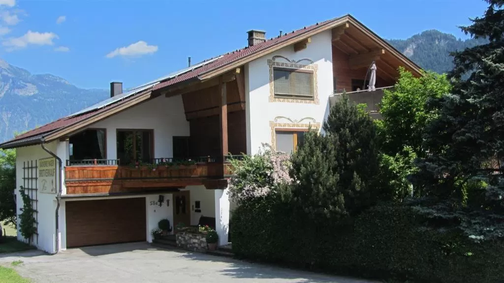 Property Building in Haus Hager