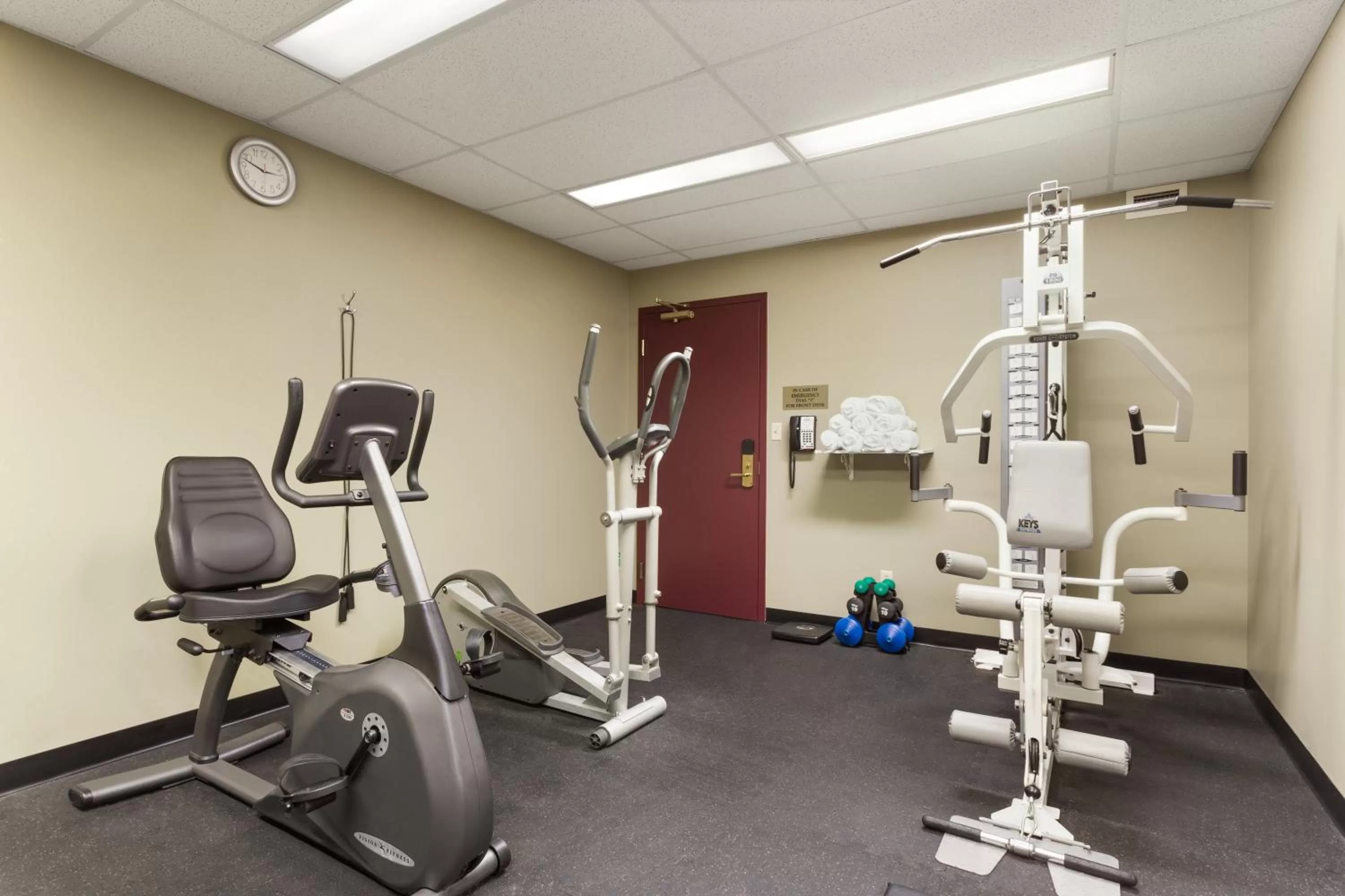 Fitness centre/facilities in Days Inn by Wyndham Leamington