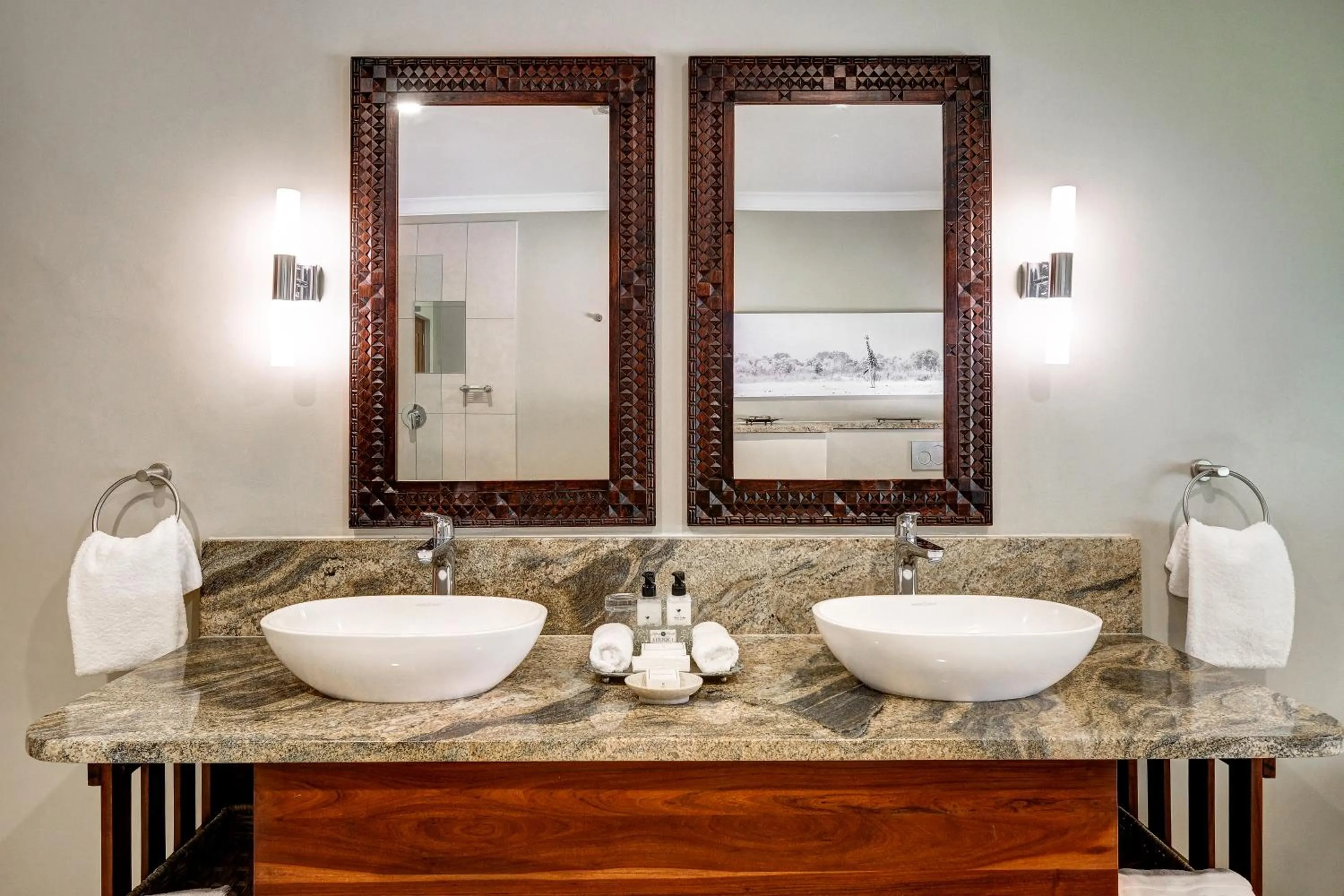 Bathroom in Ilala Lodge Hotel