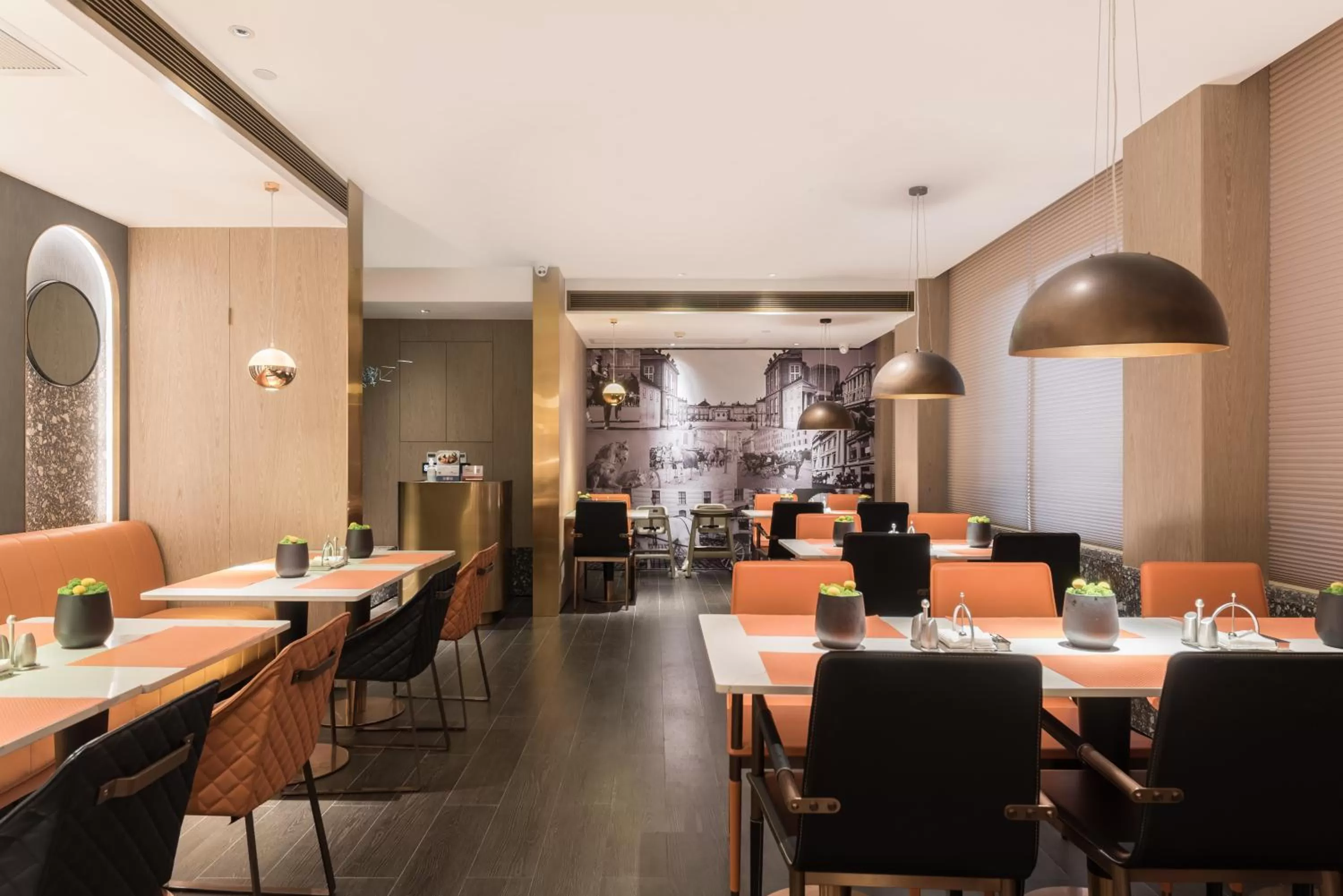 Restaurant/places to eat in Paco Hotel Canton Tower Pazhou