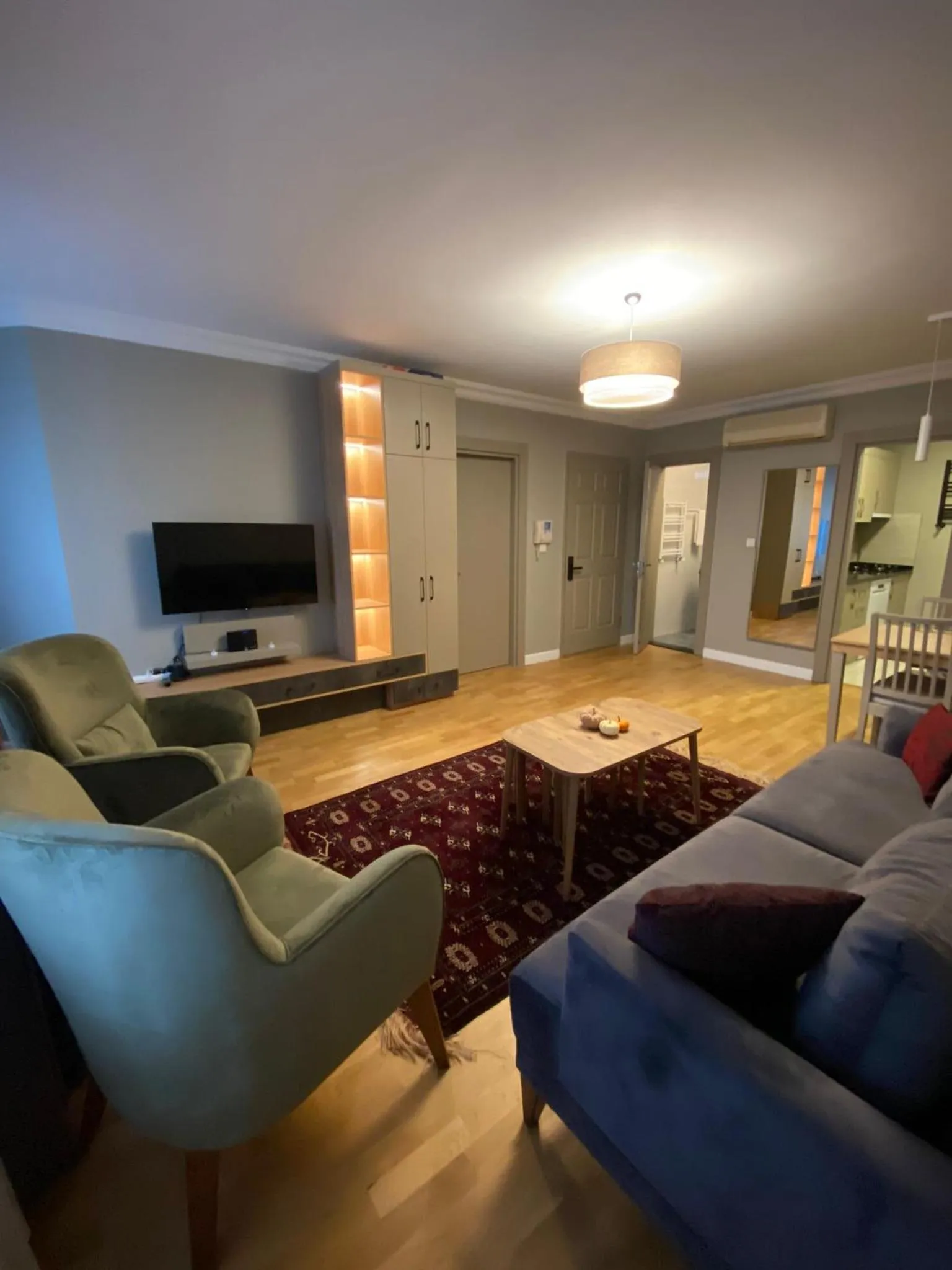 Communal lounge/ TV room in Triada Hotel Taksim - Special Category