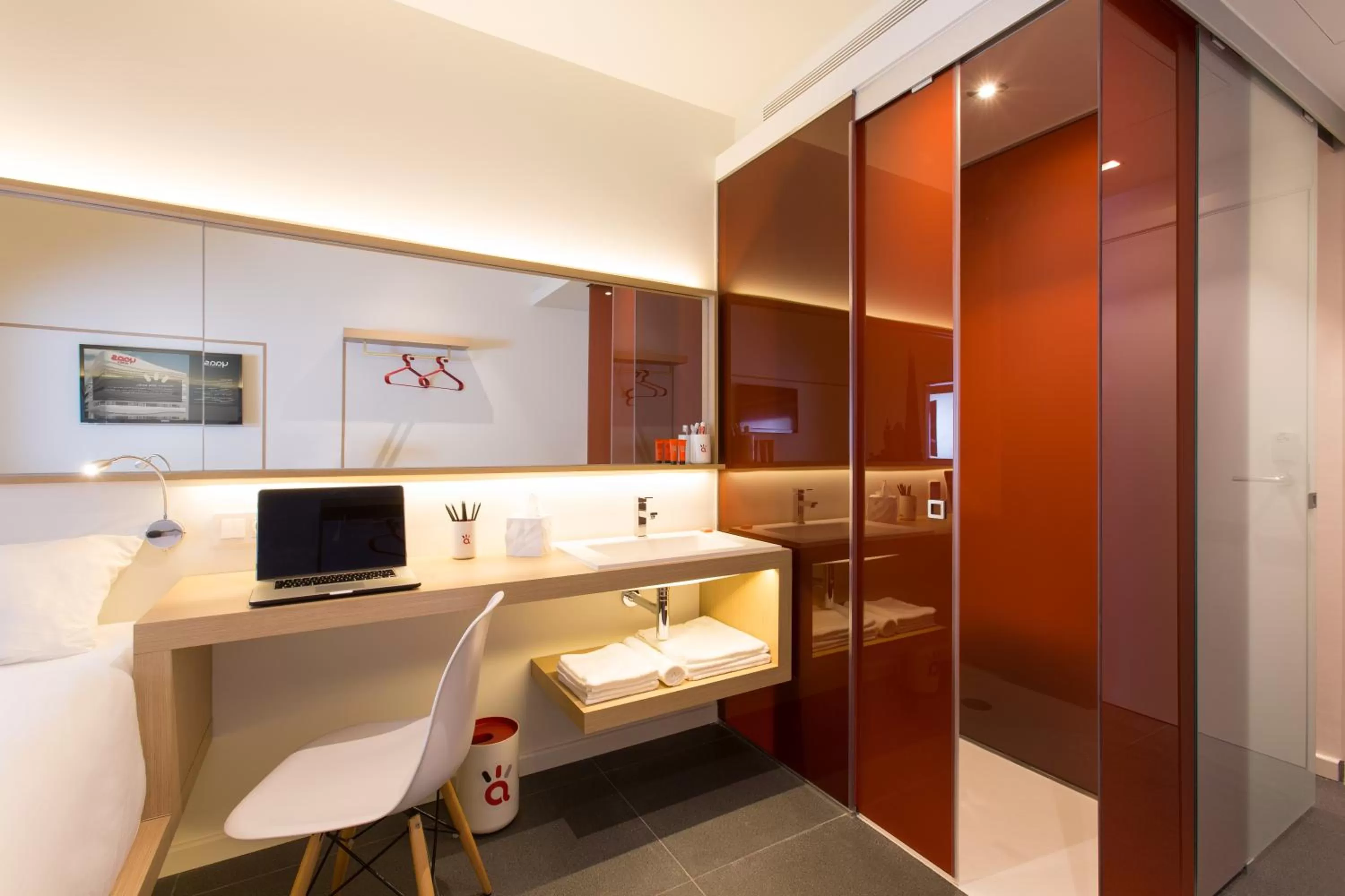 Bedroom in Yaas Hotel Dakar Almadies