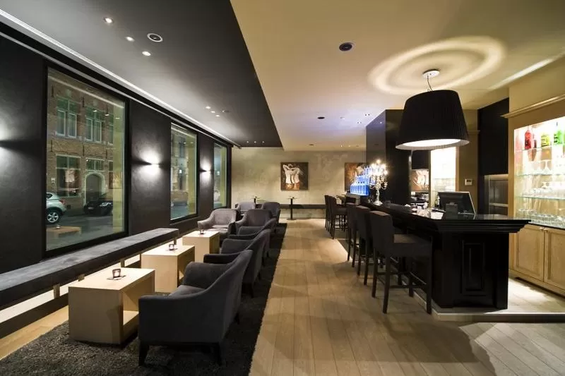 Lounge or bar in Flanders Hotel