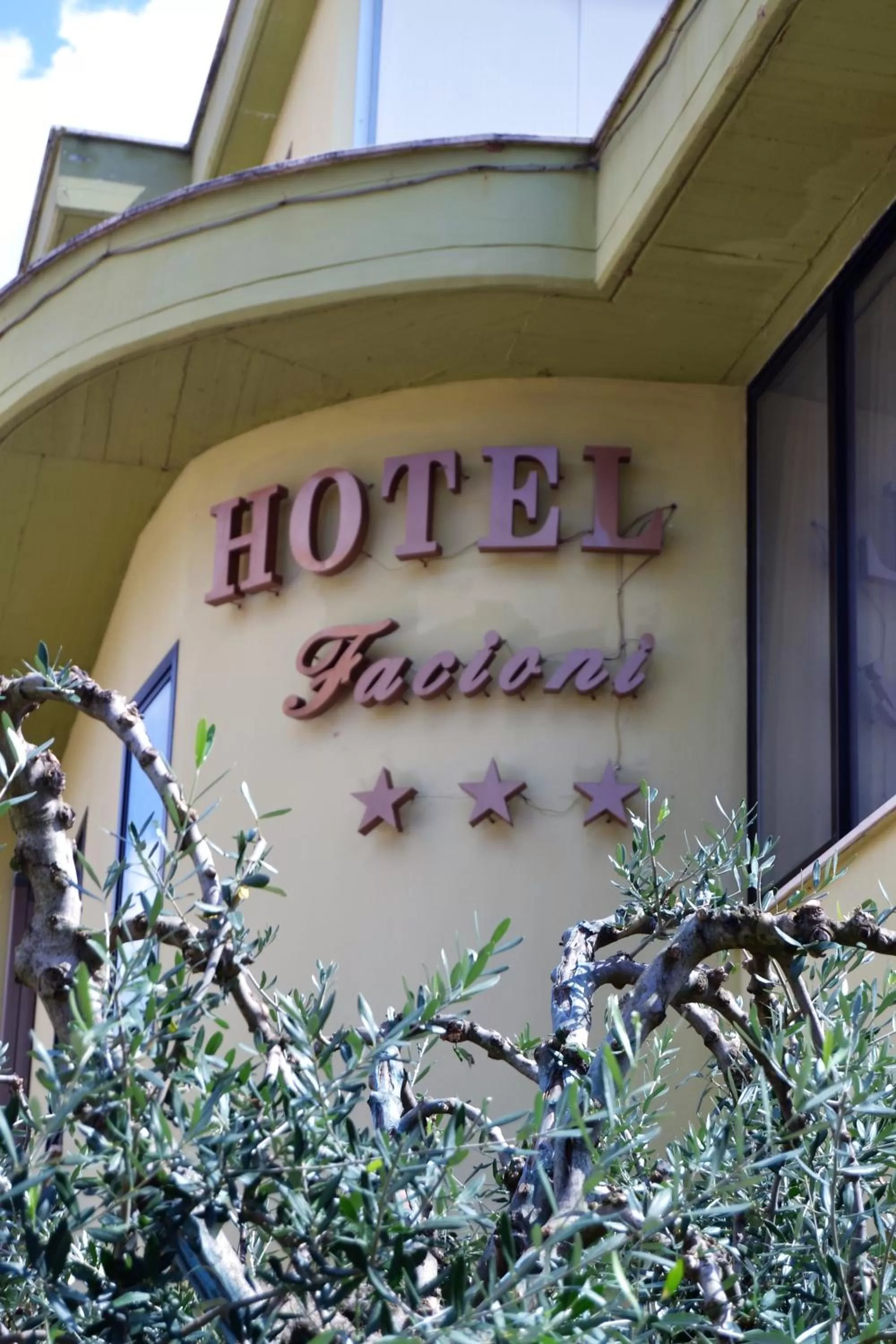 Hotel Facioni