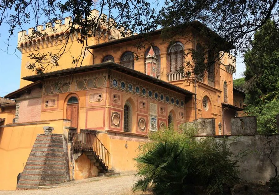 Nearby landmark in Hotel Corolle