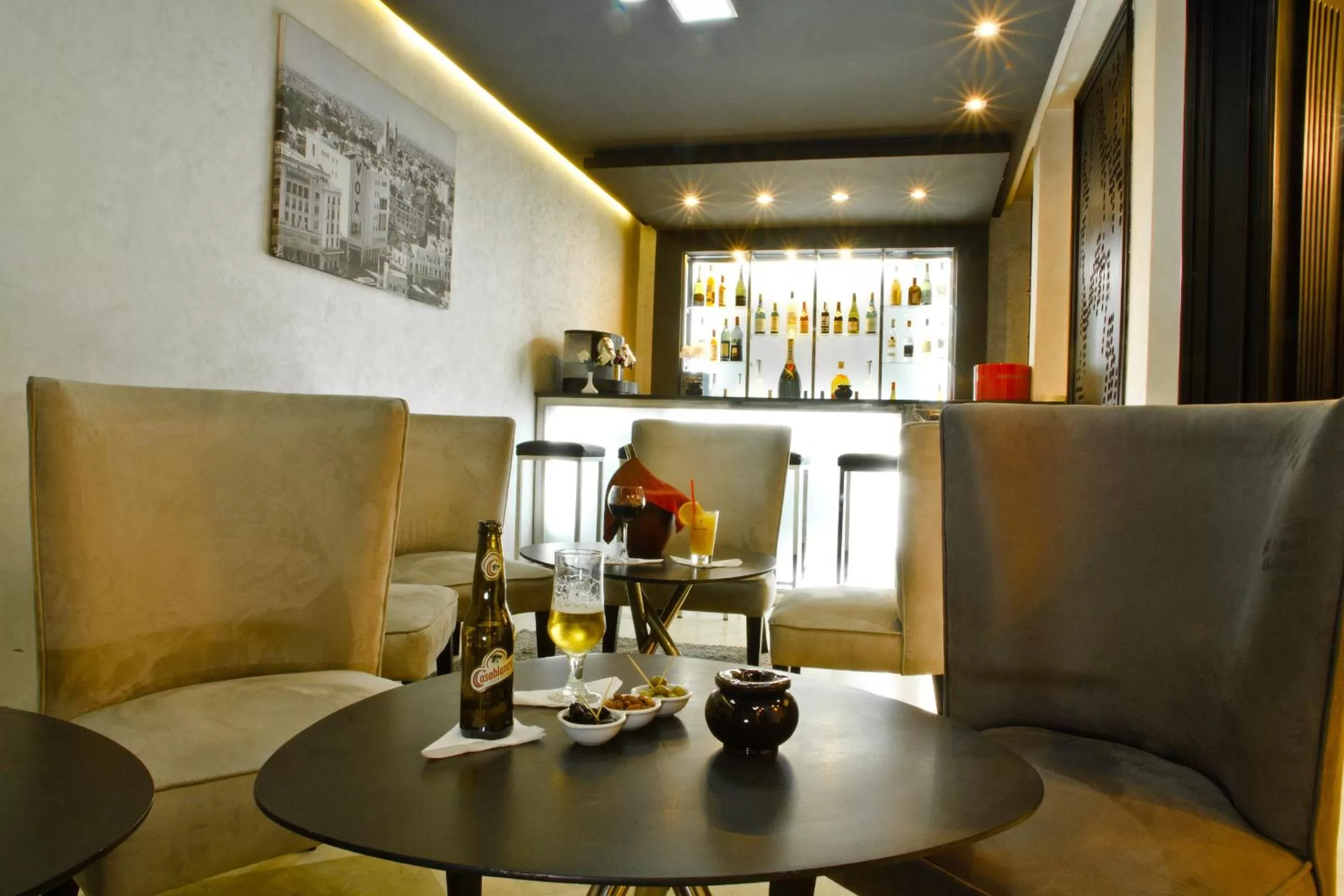 Property building in Prince de Paris