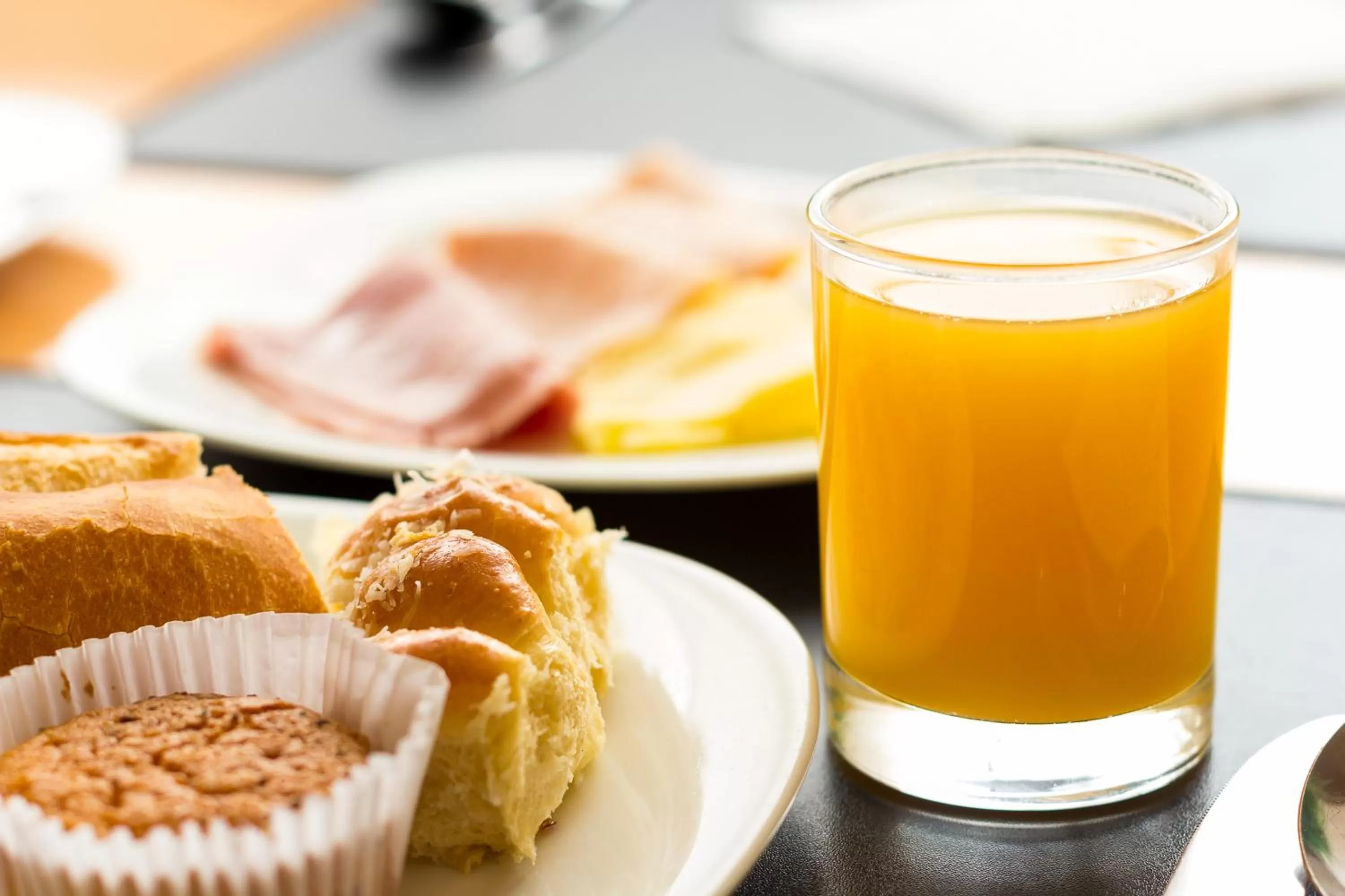 Food in Grand Bittar Hotel